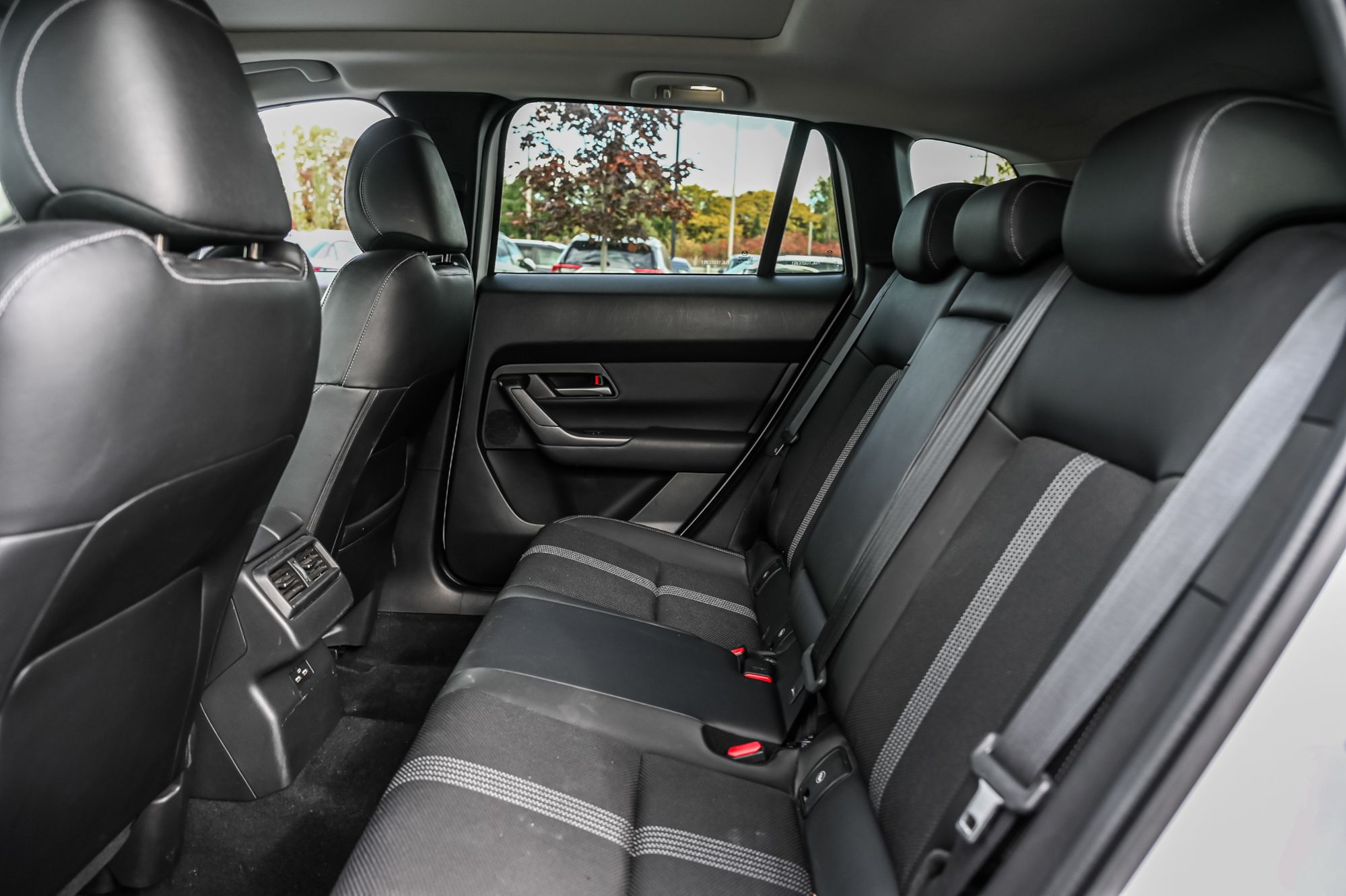 2023 Mazda CX-50 in Saint-Bruno-de-Montarville, Quebec