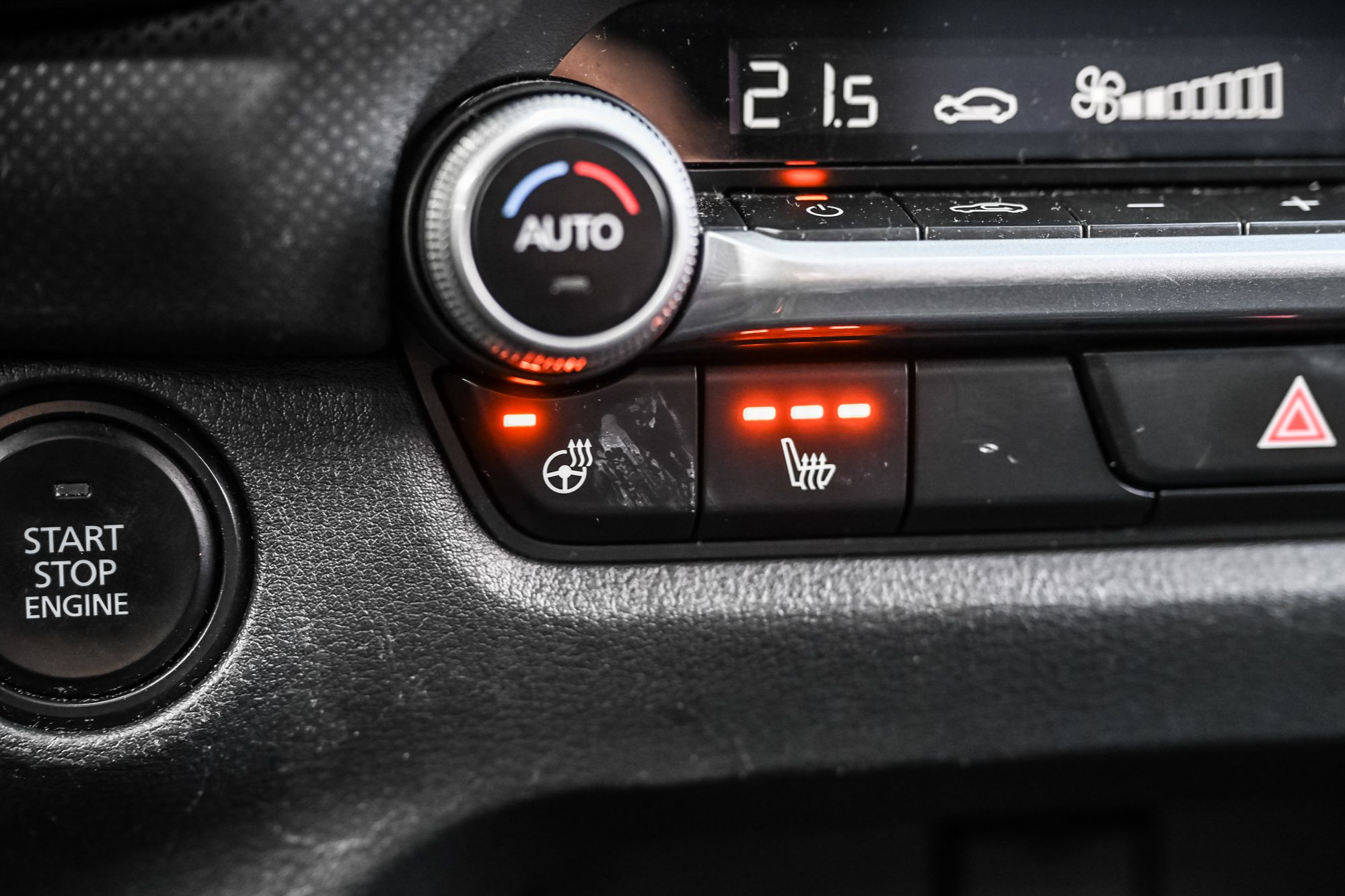 2023 Mazda CX-50 in Saint-Bruno-de-Montarville, Quebec
