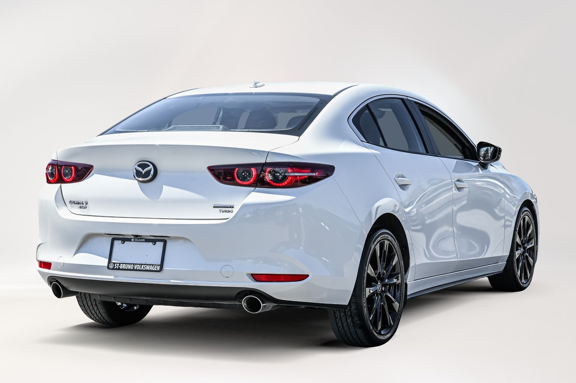 2021 Mazda 3 in Saint-Bruno-de-Montarville, Quebec