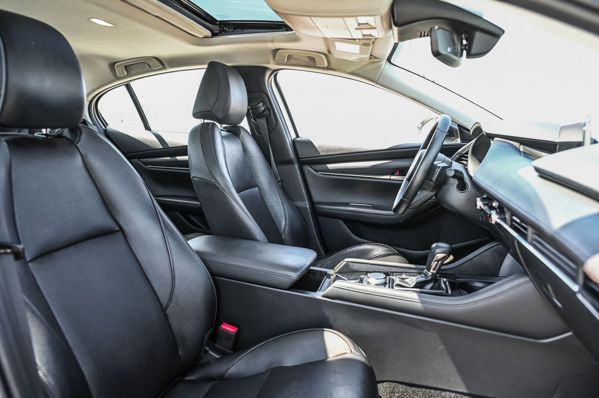 2021 Mazda 3 in Saint-Bruno-de-Montarville, Quebec