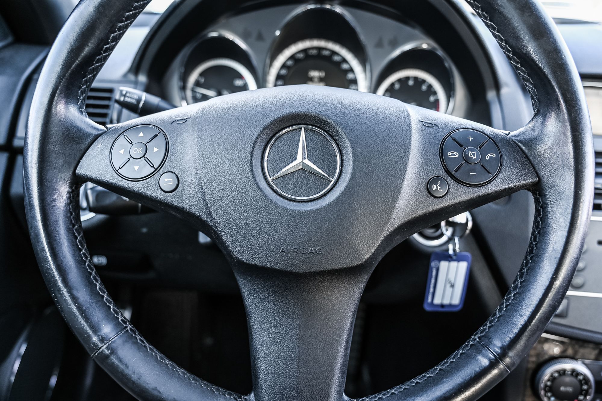 Mercedes-Benz C-Class  2011