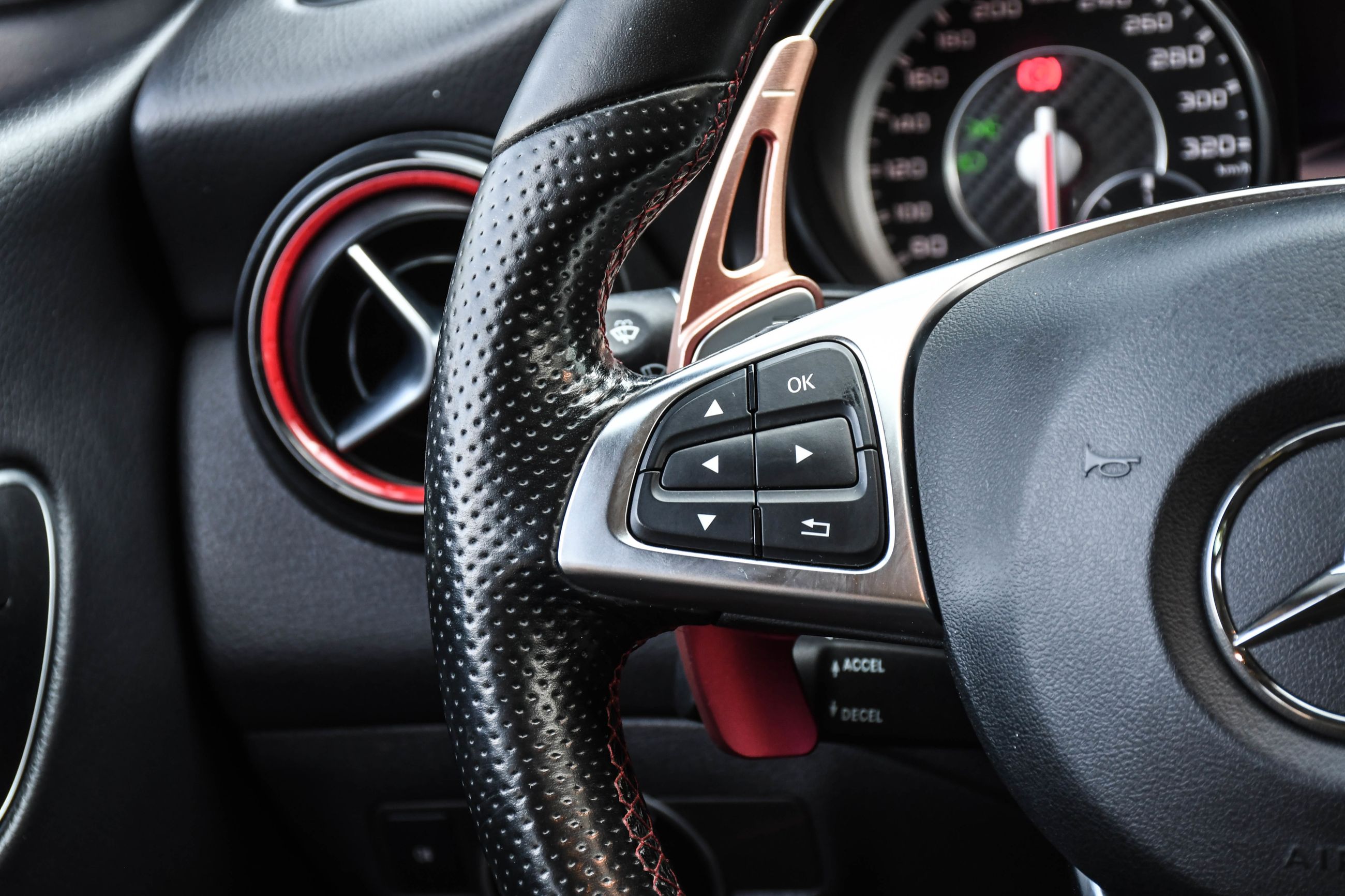 2016 Mercedes-Benz CLA in Saint-Bruno-de-Montarville, Quebec