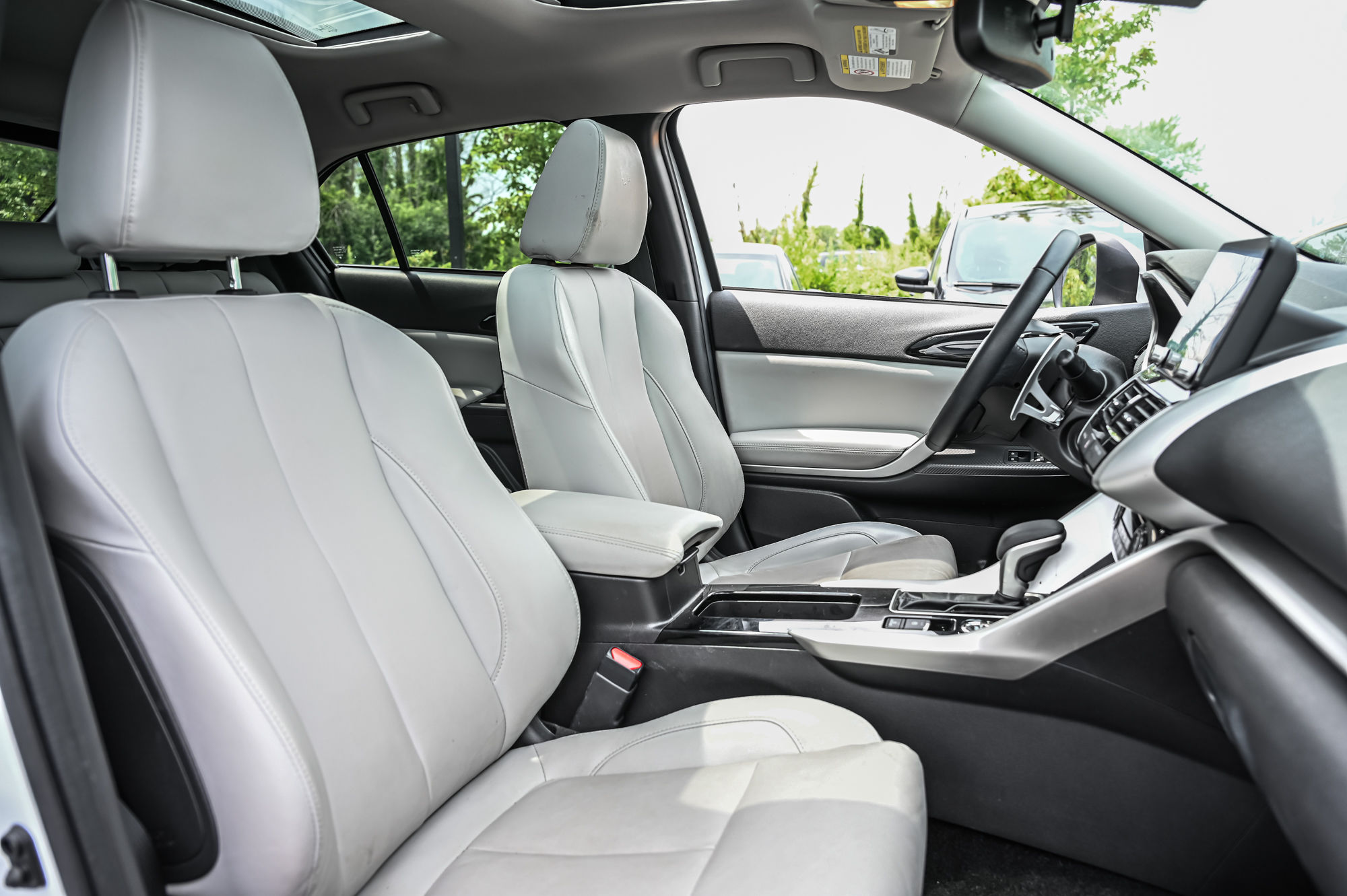 Mitsubishi ECLIPSE CROSS  2022 à Saint-Bruno-de-Montarville, Québec