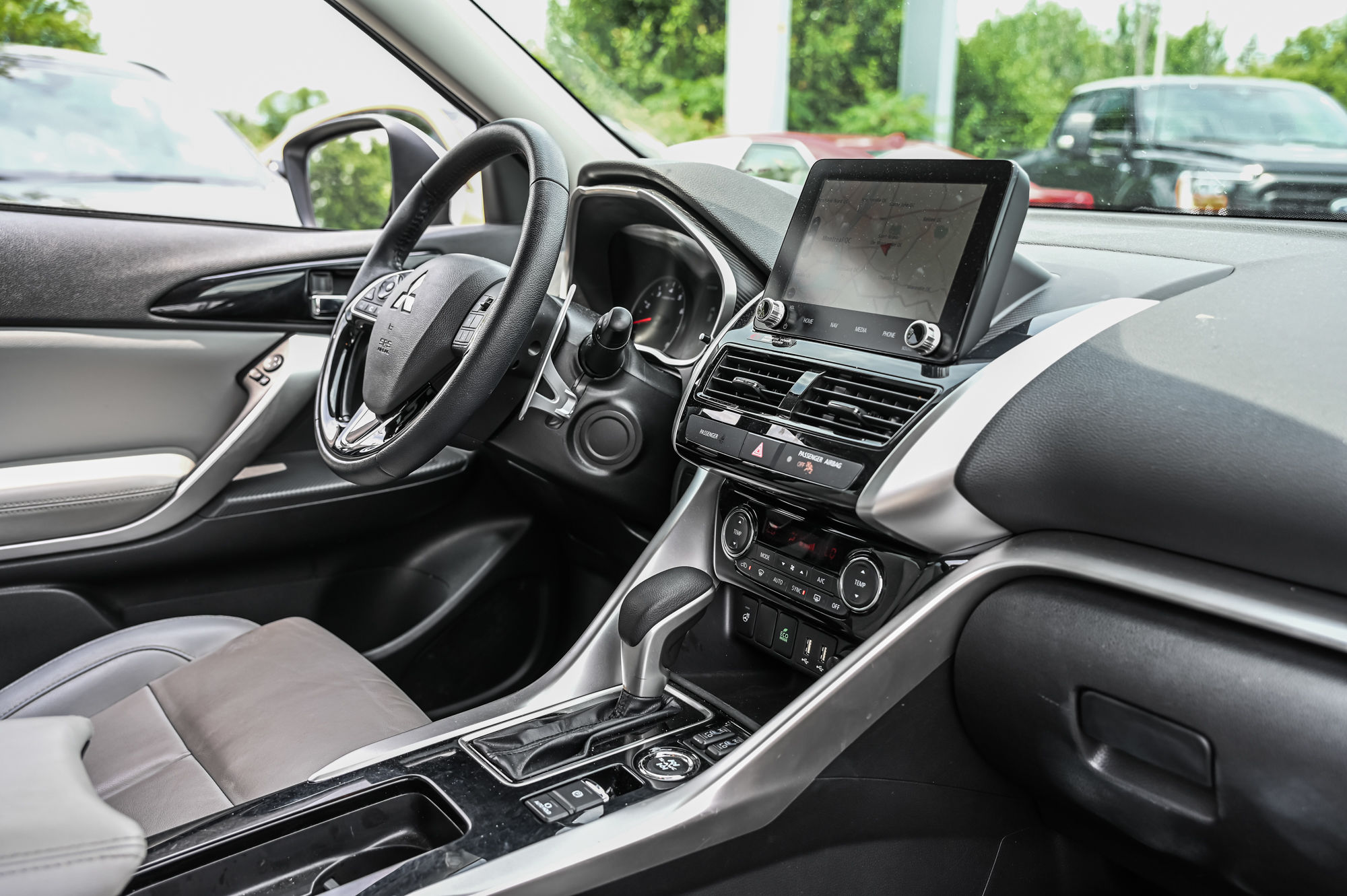 Mitsubishi ECLIPSE CROSS  2022 à Saint-Bruno-de-Montarville, Québec