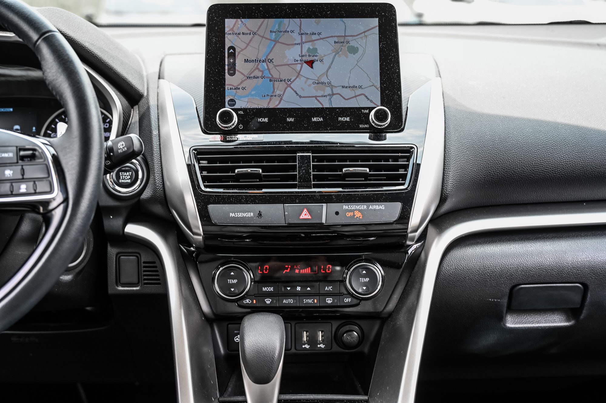 Mitsubishi ECLIPSE CROSS  2022 à Saint-Bruno-de-Montarville, Québec