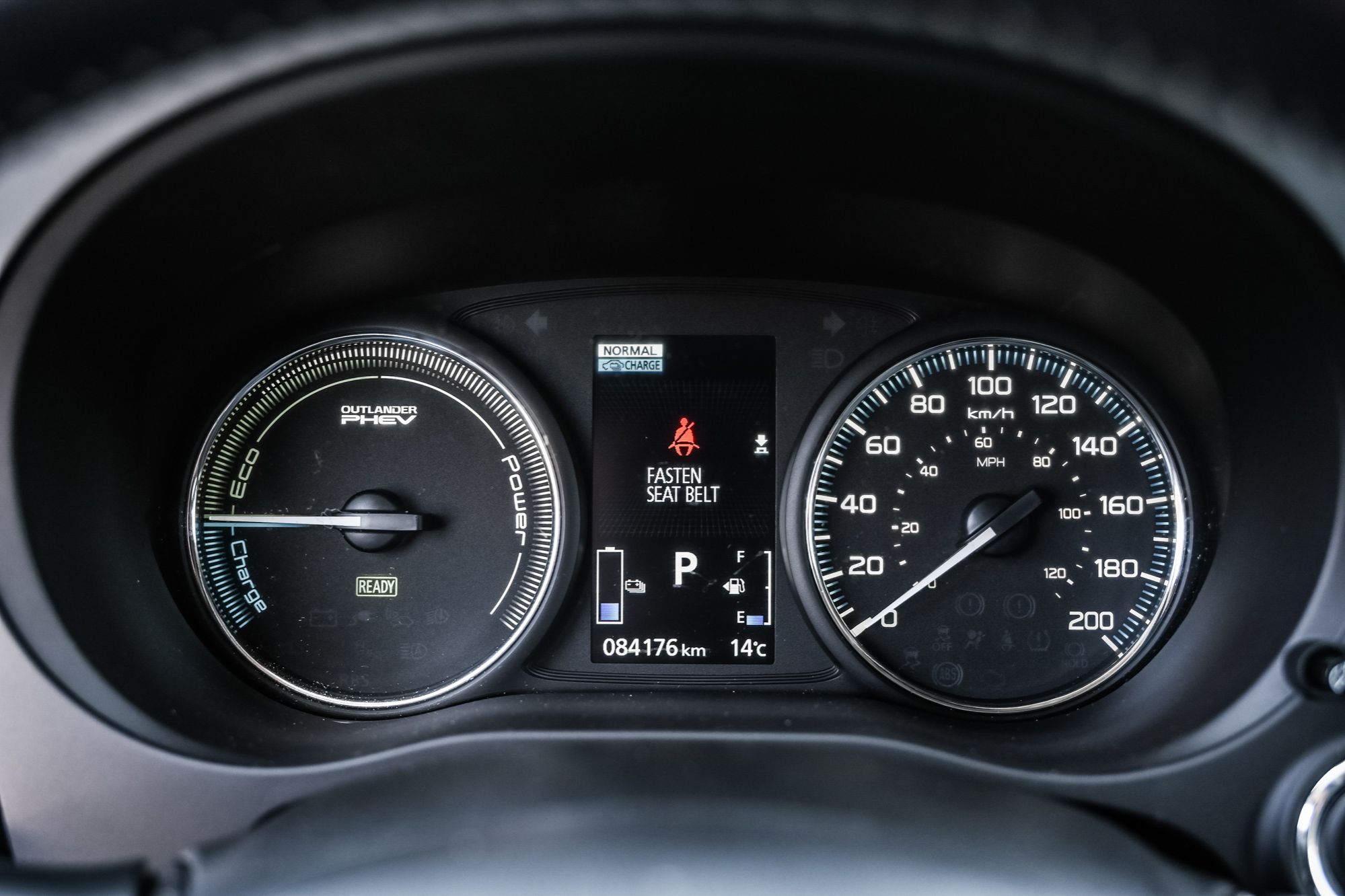 Mitsubishi OUTLANDER PHEV  2018