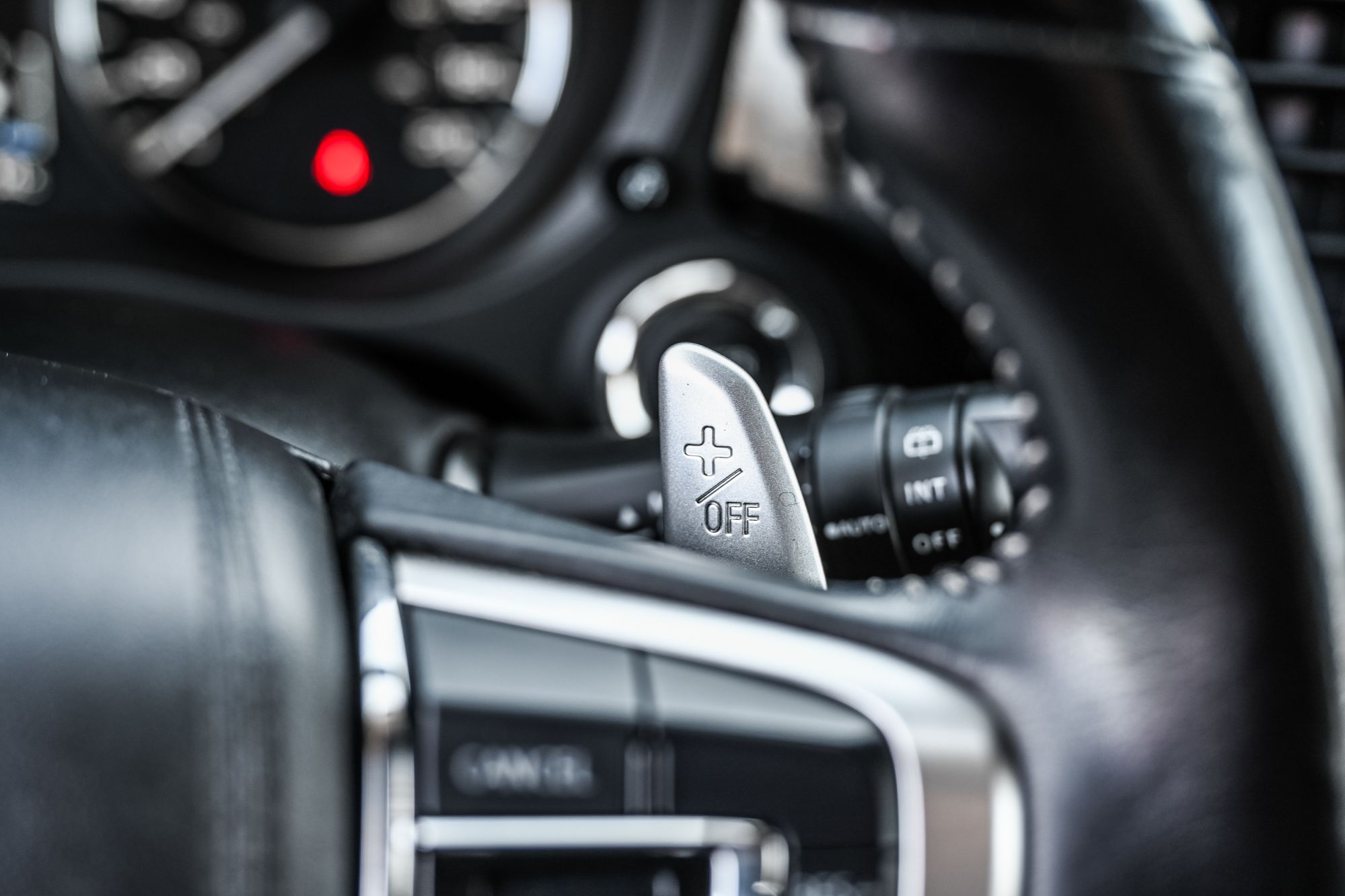 Mitsubishi OUTLANDER PHEV  2018