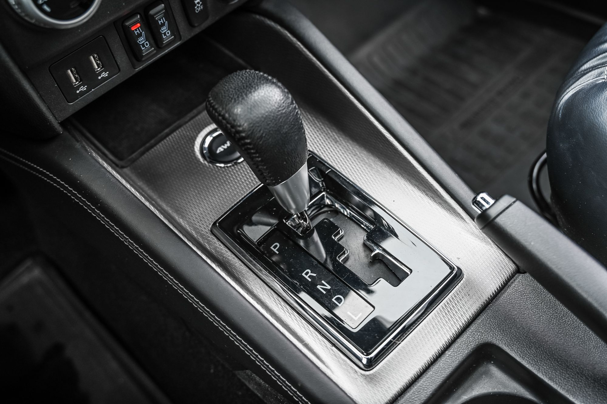 Mitsubishi RVR  2020