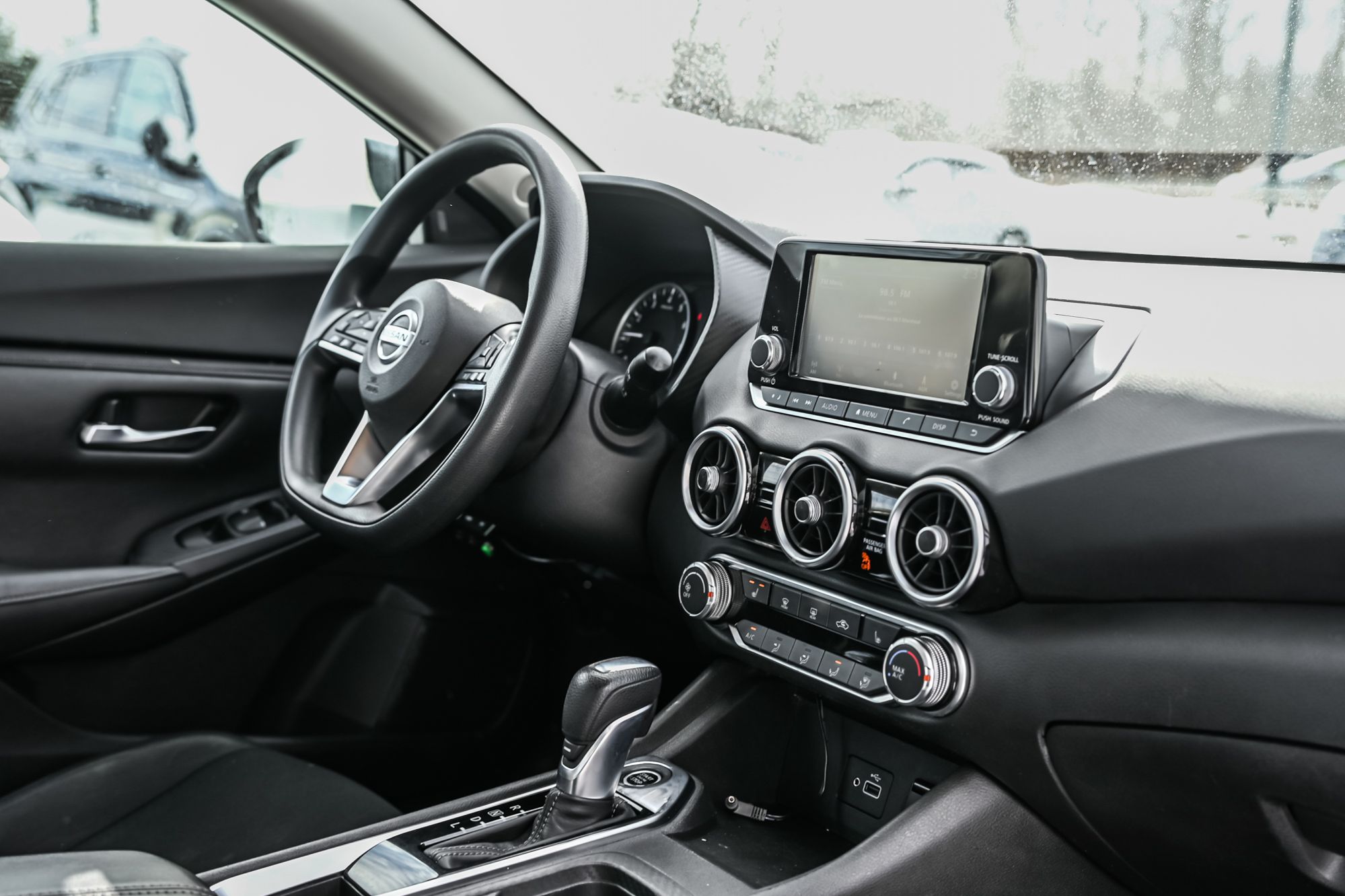 2020 Nissan Sentra in Saint-Bruno-de-Montarville, Quebec