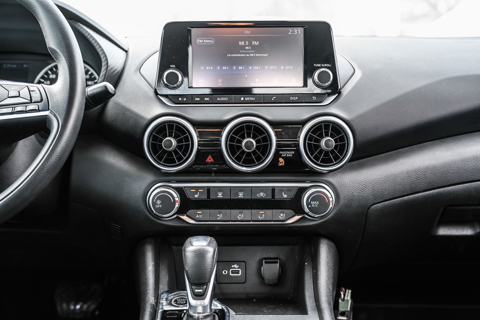 2020 Nissan Sentra in Saint-Bruno-de-Montarville, Quebec