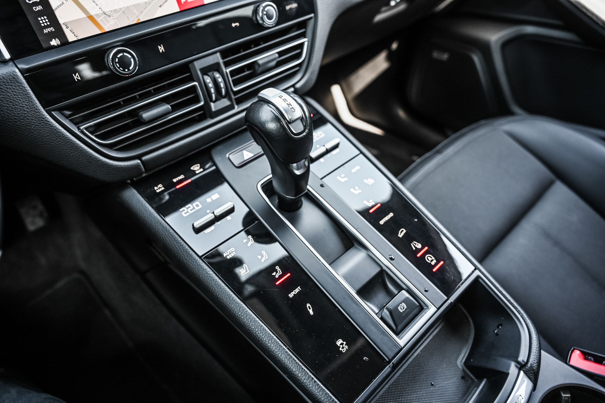 Porsche Macan  2022 à Saint-Bruno-de-Montarville, Québec