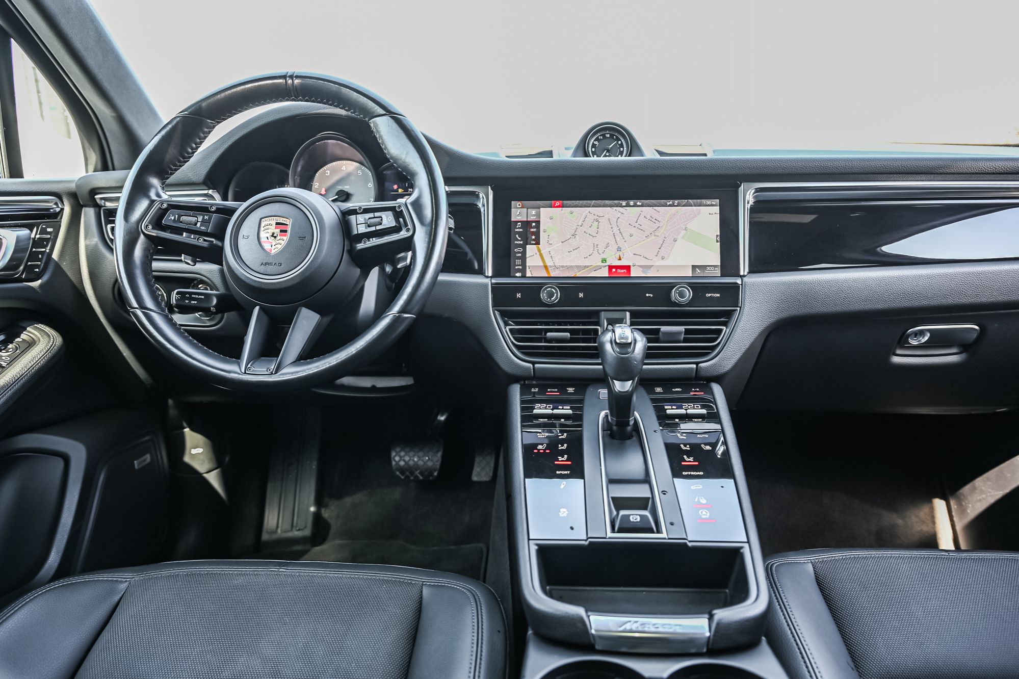 Porsche Macan  2022 à Saint-Bruno-de-Montarville, Québec