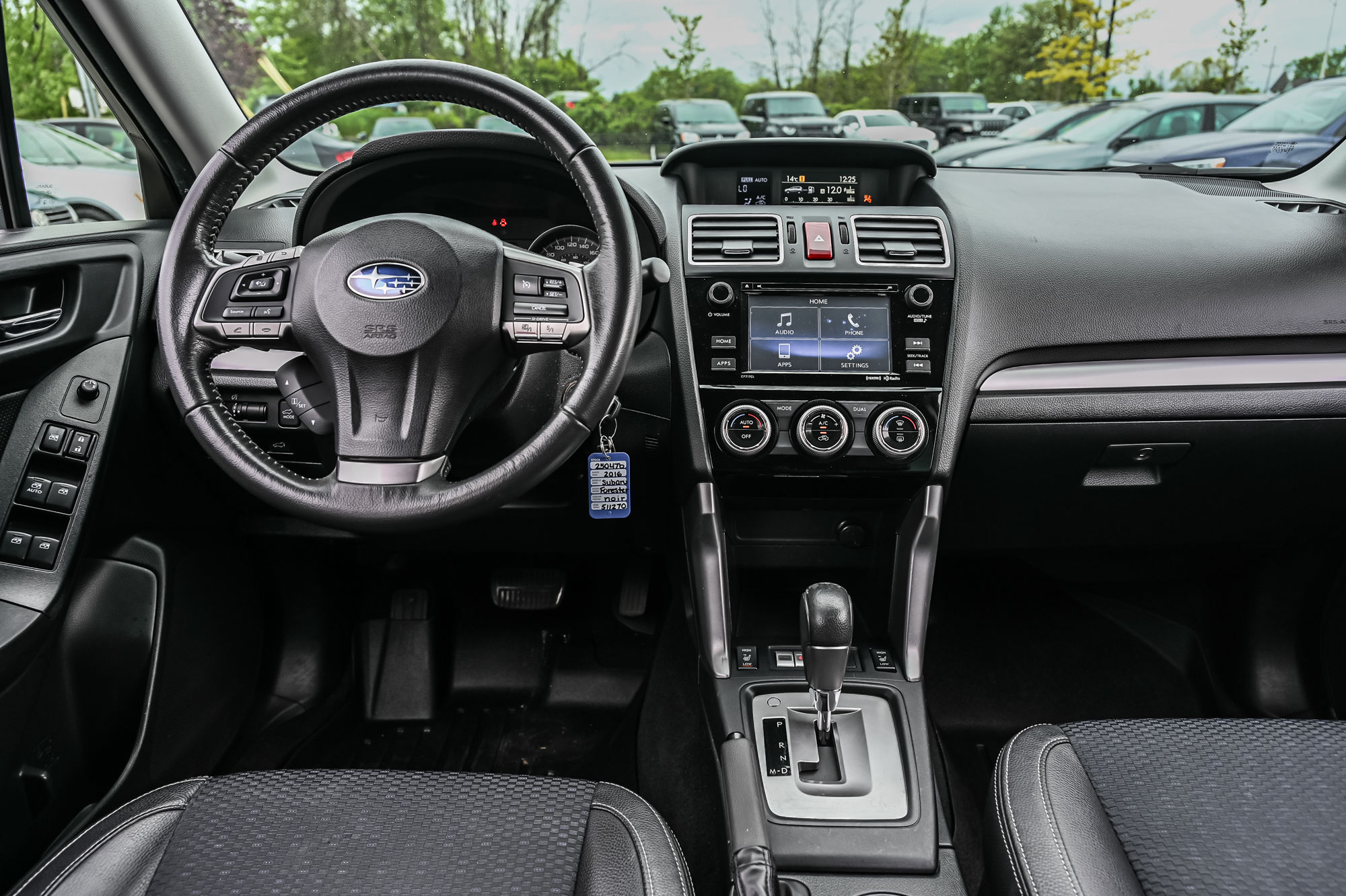 2016 Subaru Forester in Saint-Bruno-de-Montarville, Quebec