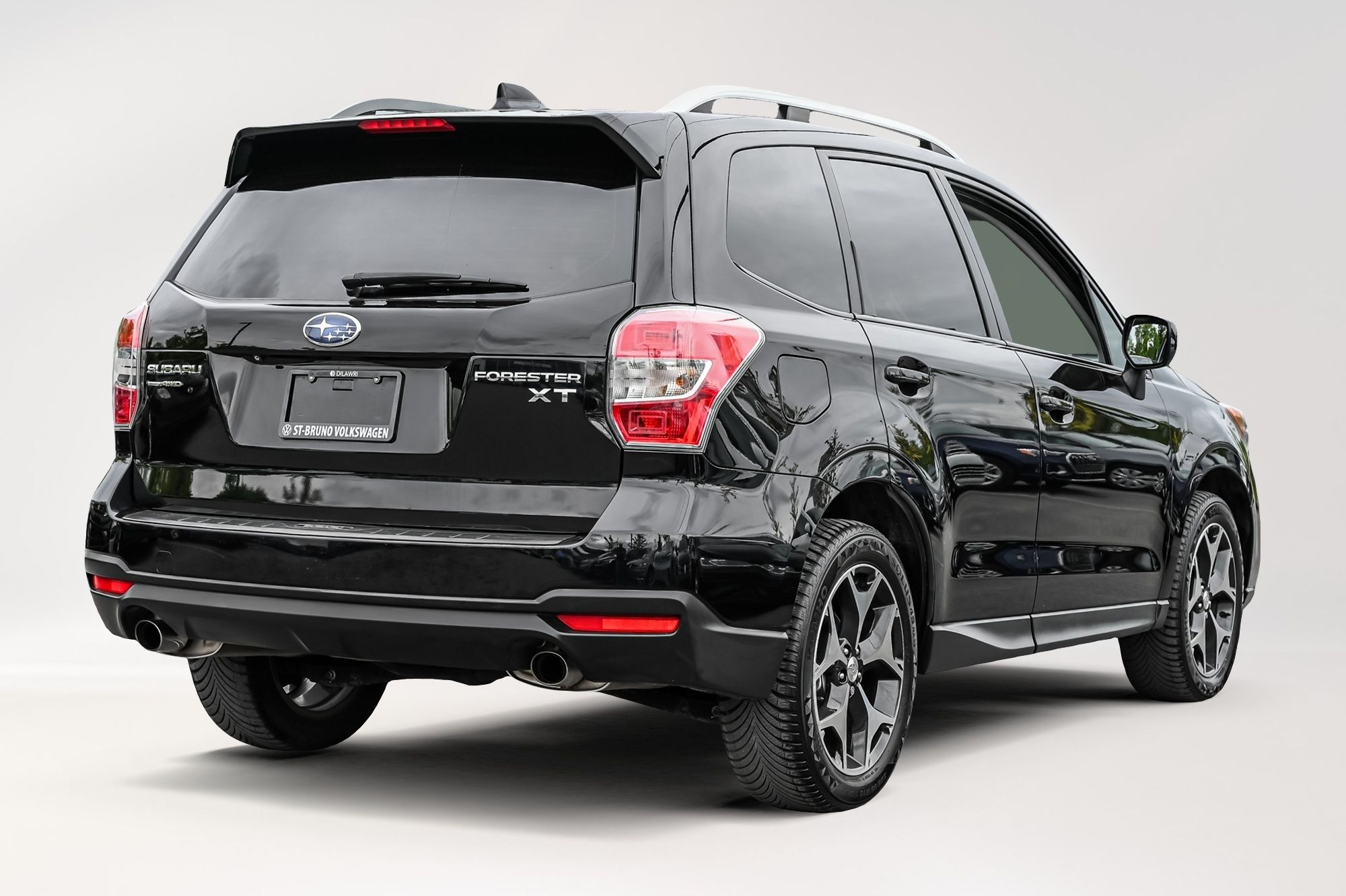 2016 Subaru Forester in Saint-Bruno-de-Montarville, Quebec