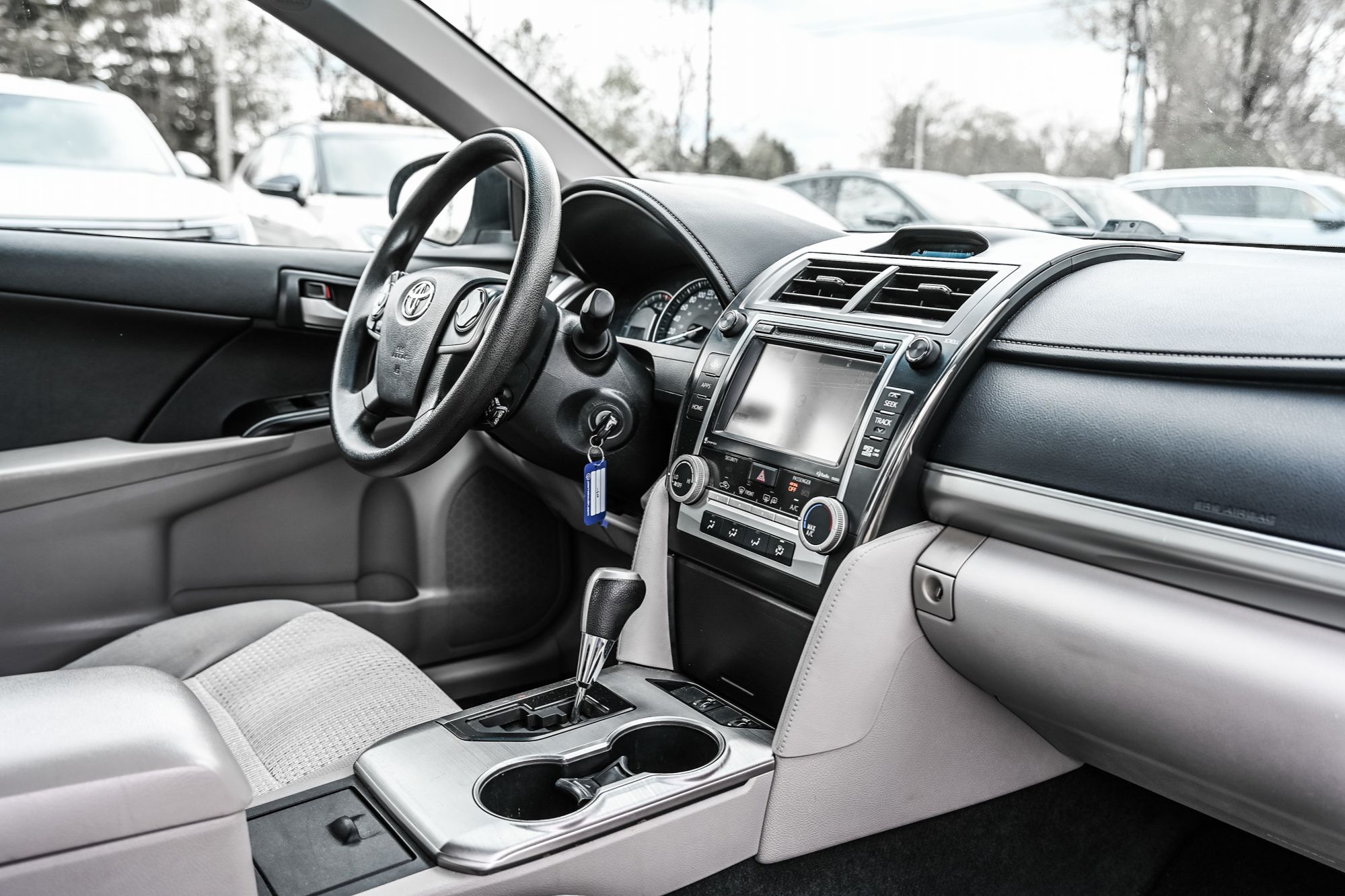 2014 Toyota Camry in Saint-Bruno-de-Montarville, Quebec