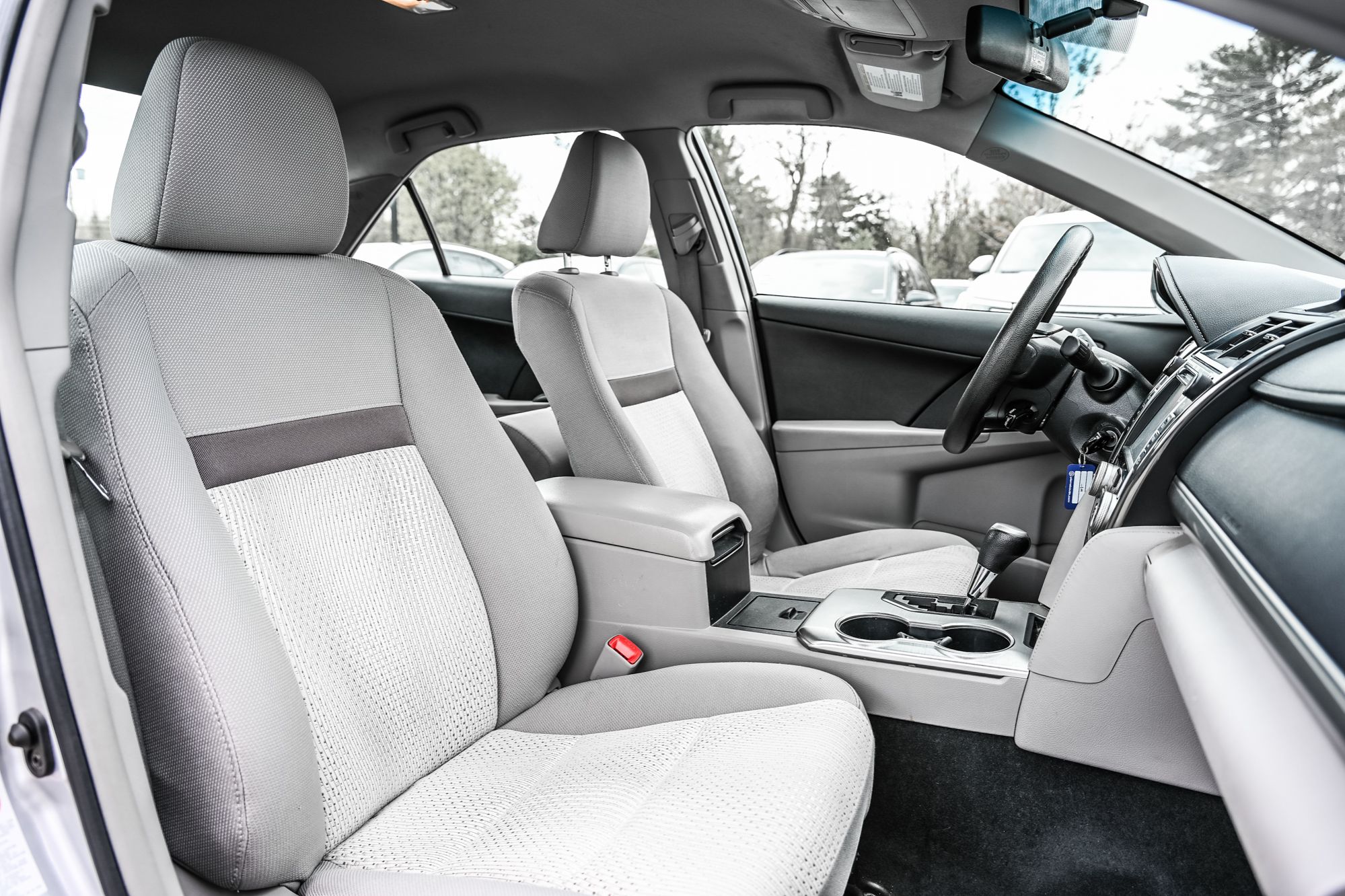 2014 Toyota Camry in Saint-Bruno-de-Montarville, Quebec