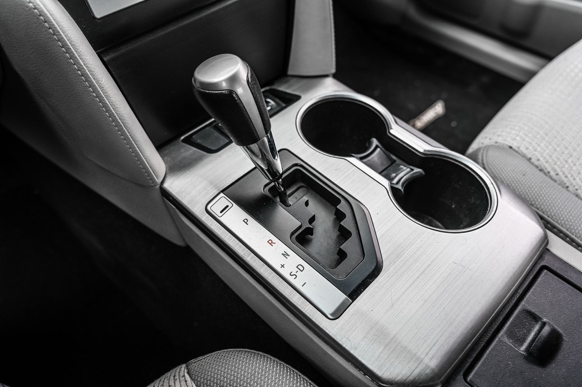 2014 Toyota Camry in Saint-Bruno-de-Montarville, Quebec
