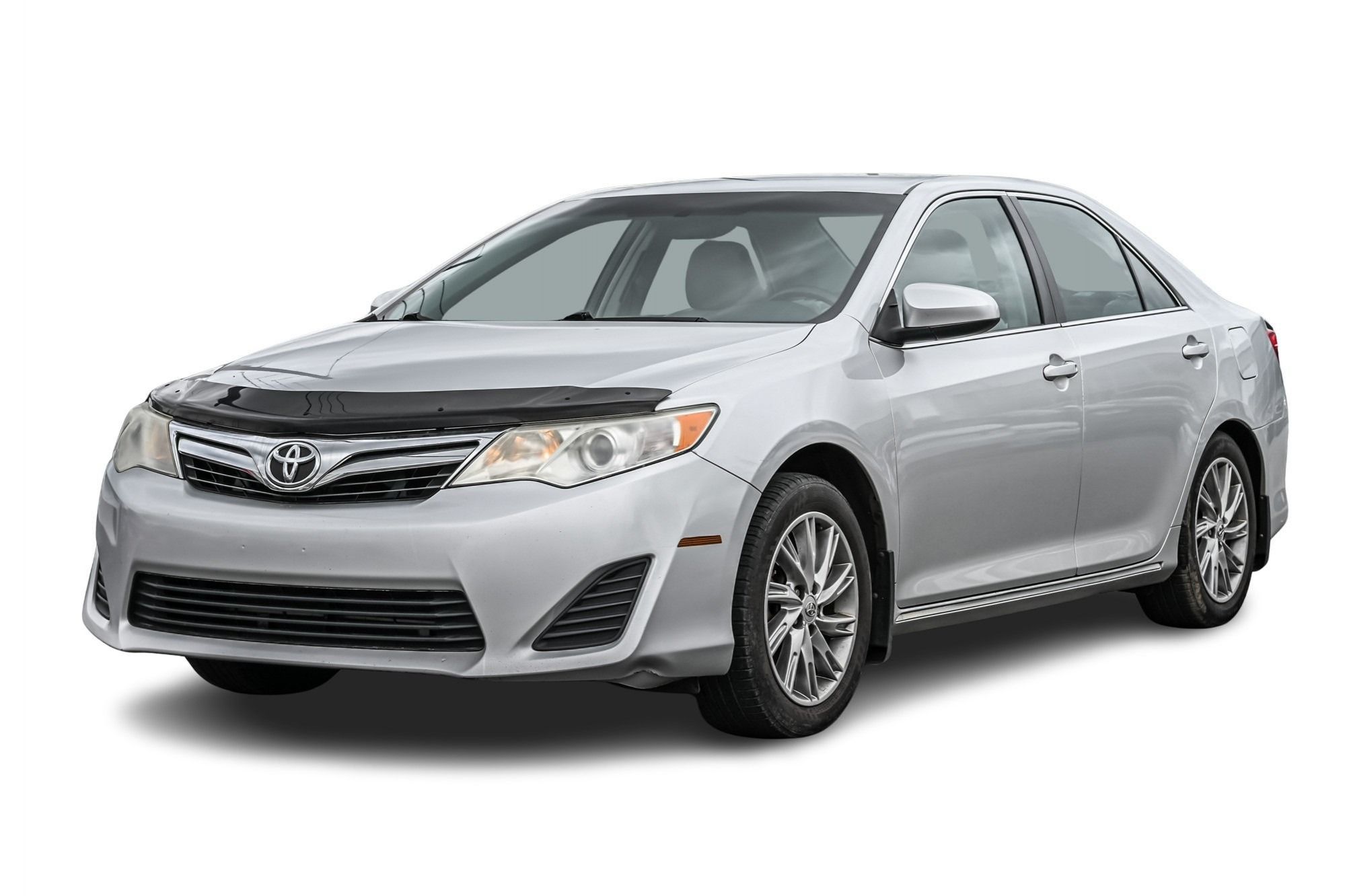 2014 Toyota Camry in Saint-Bruno-de-Montarville, Quebec