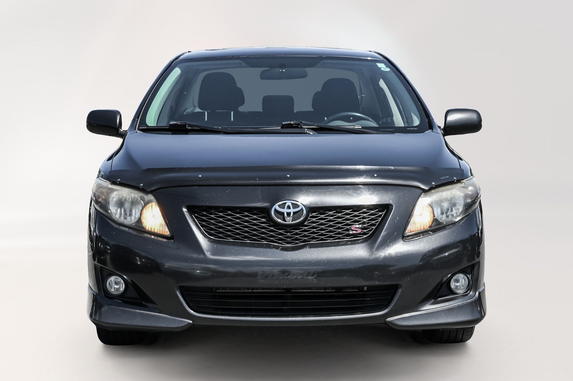 2010 Toyota Corolla in Saint-Bruno-de-Montarville, Quebec