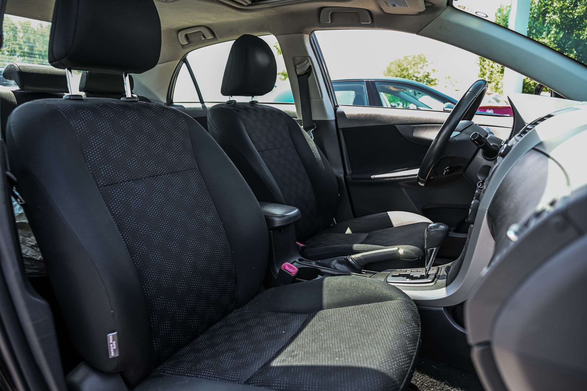 2010 Toyota Corolla in Saint-Bruno-de-Montarville, Quebec