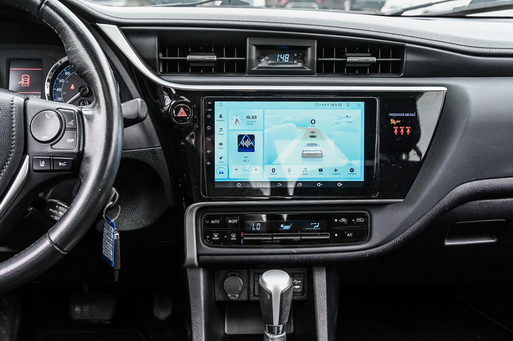 Toyota Corolla  2018 à Saint-Bruno-de-Montarville, Québec