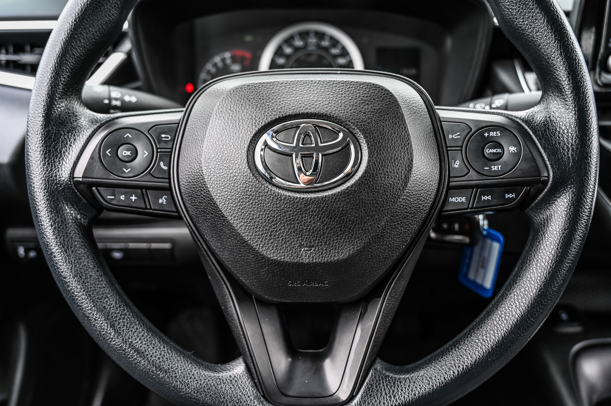 2022 Toyota Corolla in Saint-Bruno-de-Montarville, Quebec