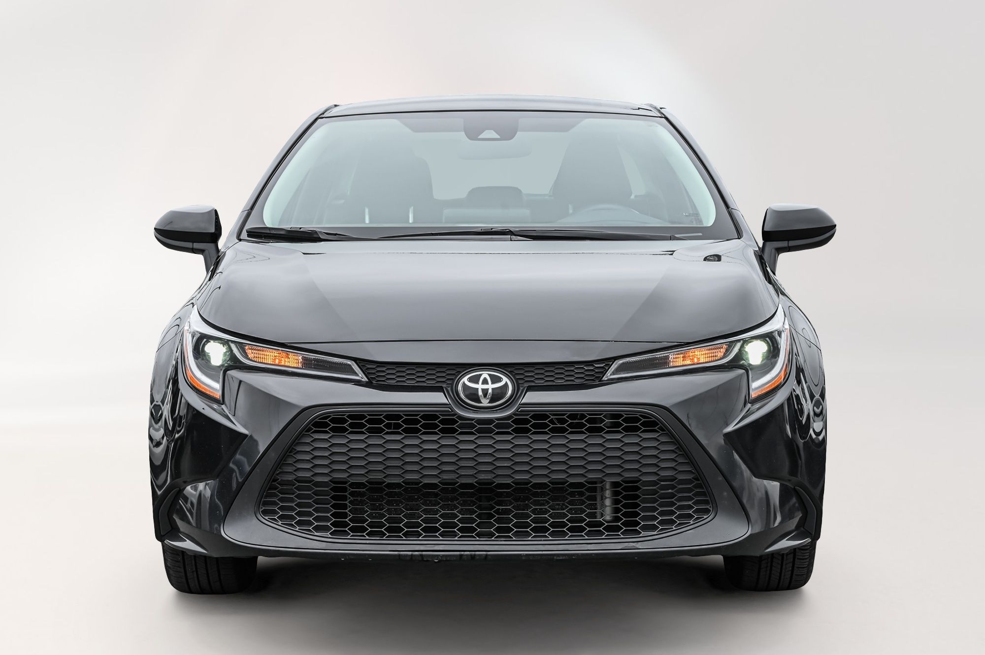 2022 Toyota Corolla in Saint-Bruno-de-Montarville, Quebec