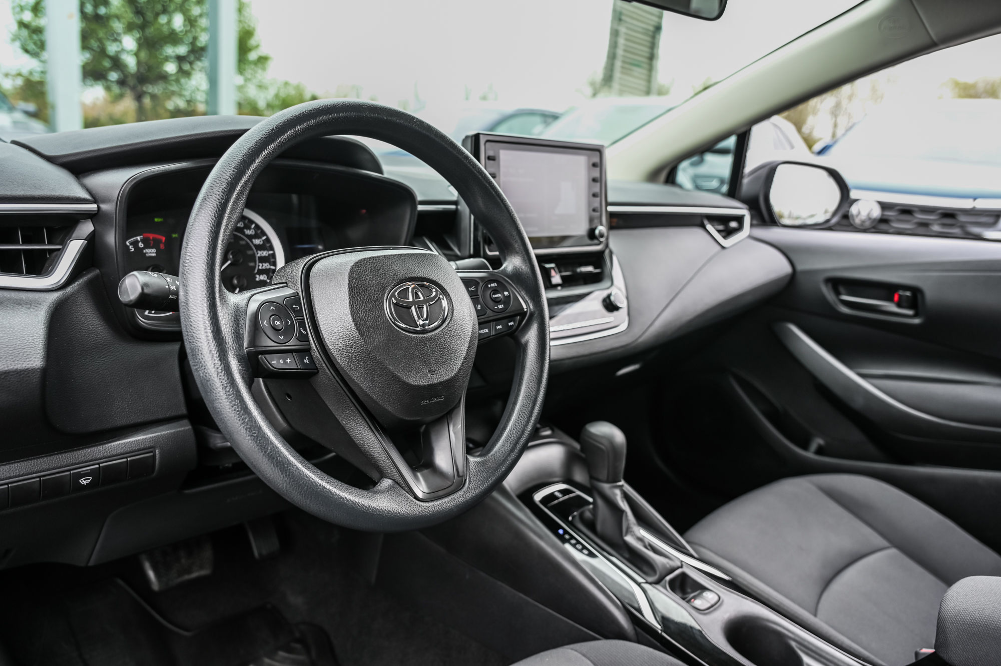 2022 Toyota Corolla in Saint-Bruno-de-Montarville, Quebec