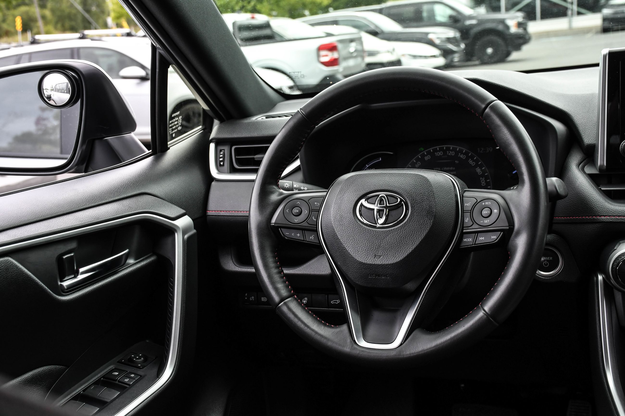 2023 Toyota RAV4 Prime in Saint-Bruno-de-Montarville, Quebec