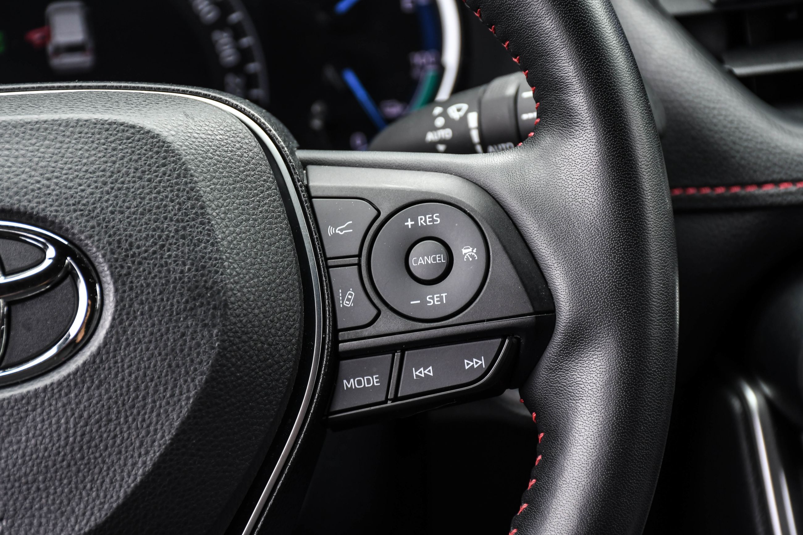2023 Toyota RAV4 Prime in Saint-Bruno-de-Montarville, Quebec
