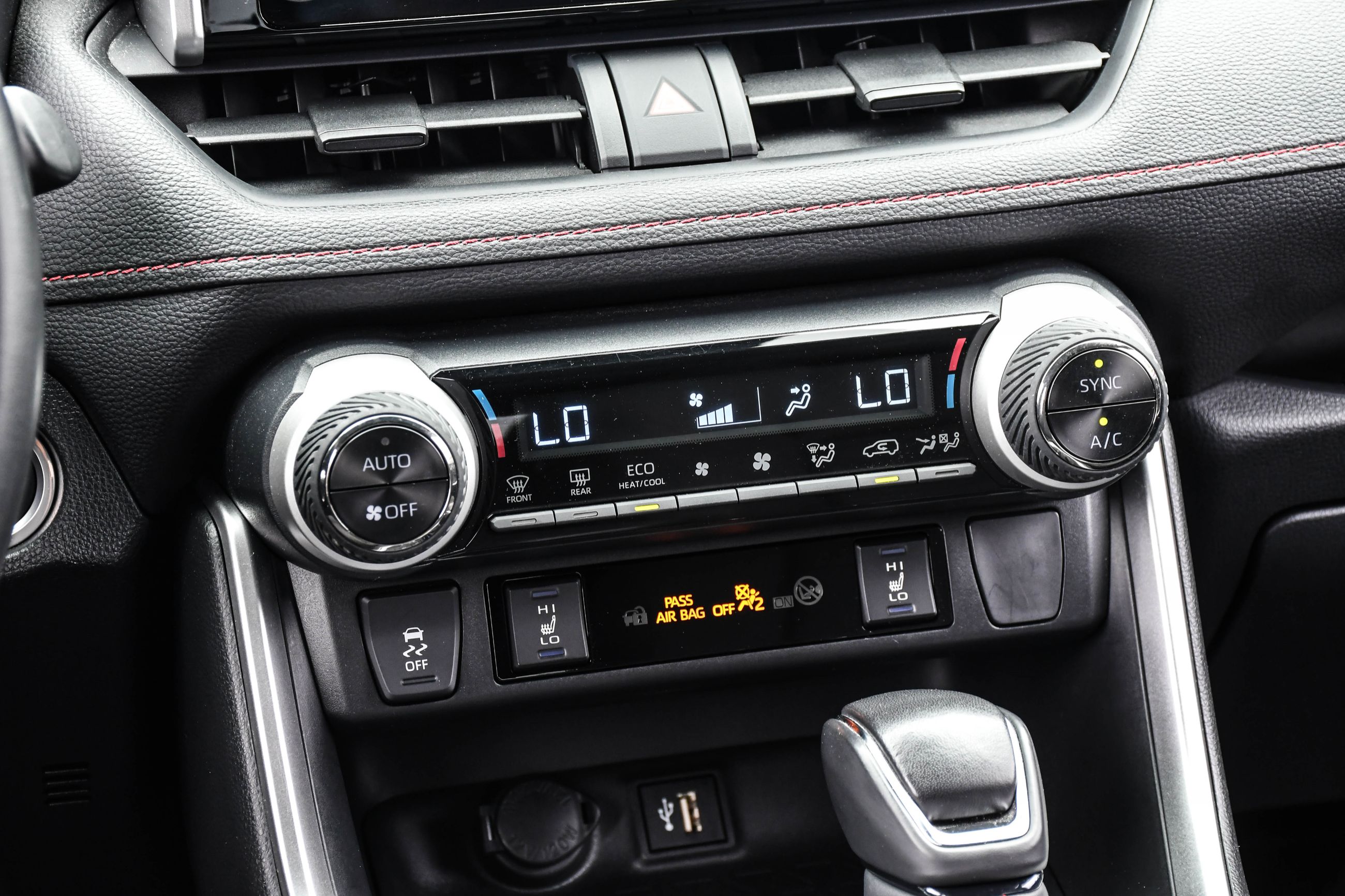 2023 Toyota RAV4 Prime in Saint-Bruno-de-Montarville, Quebec