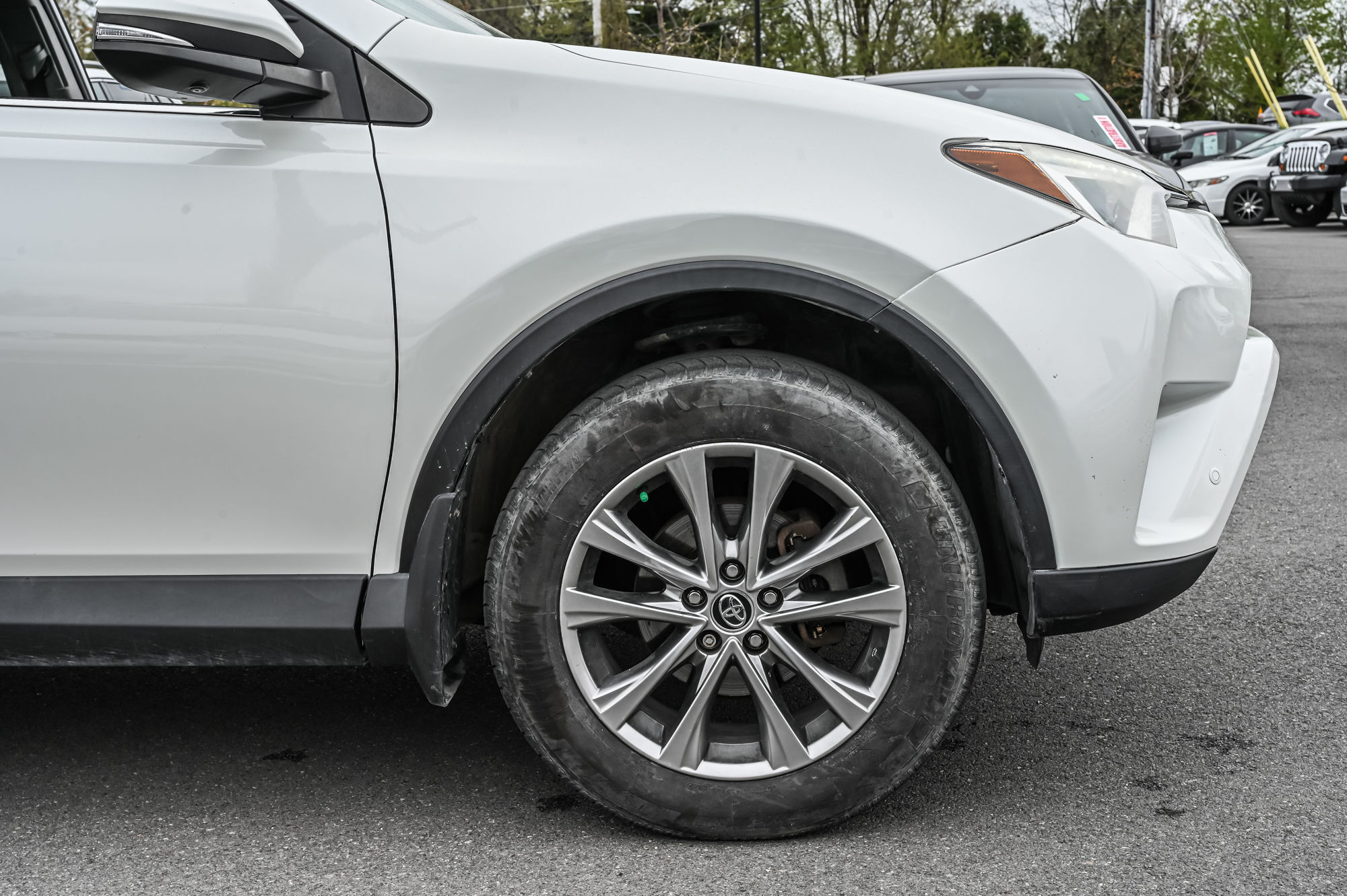 2016 Toyota RAV4 in Saint-Bruno-de-Montarville, Quebec
