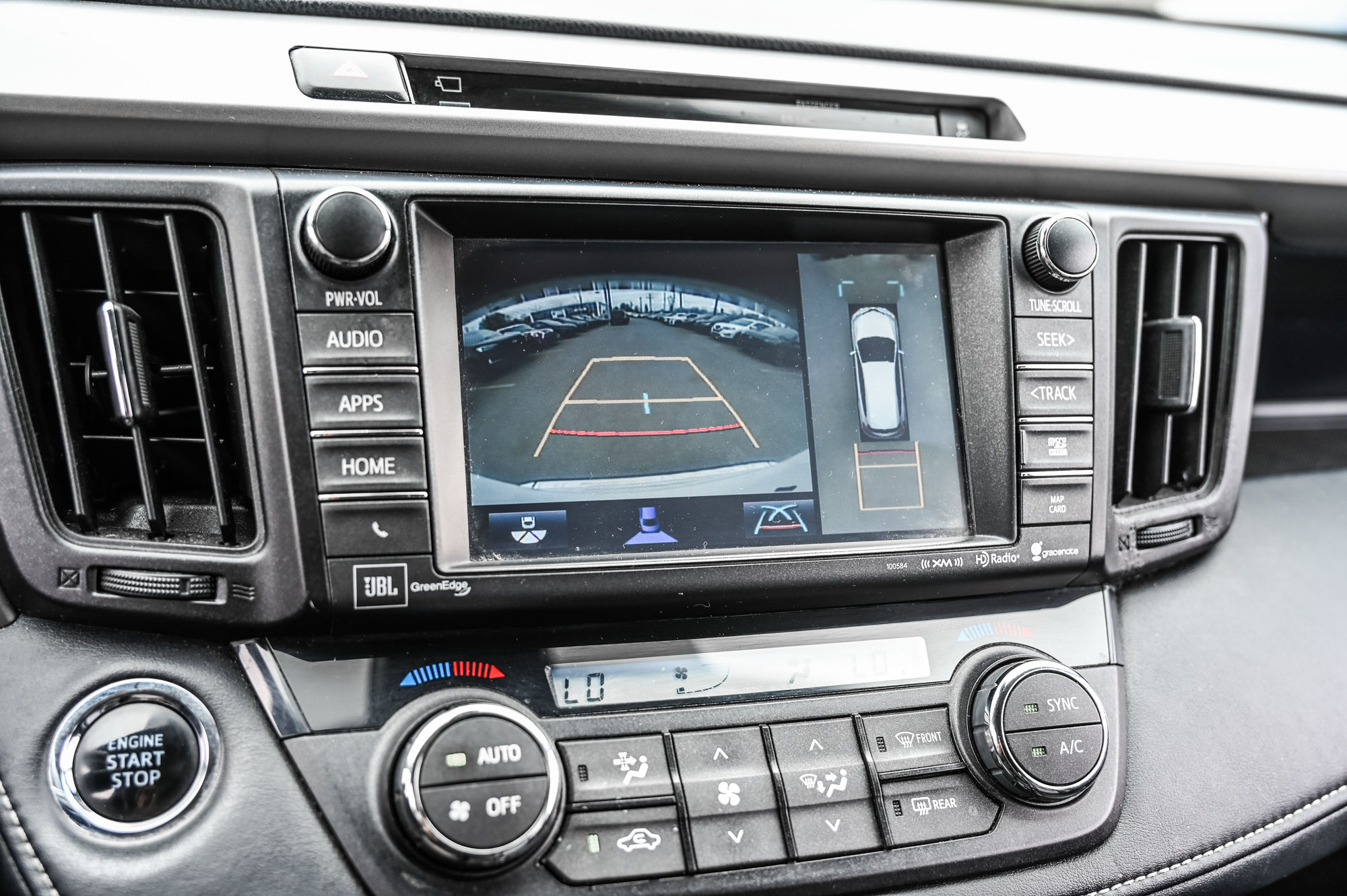 2016 Toyota RAV4 in Saint-Bruno-de-Montarville, Quebec