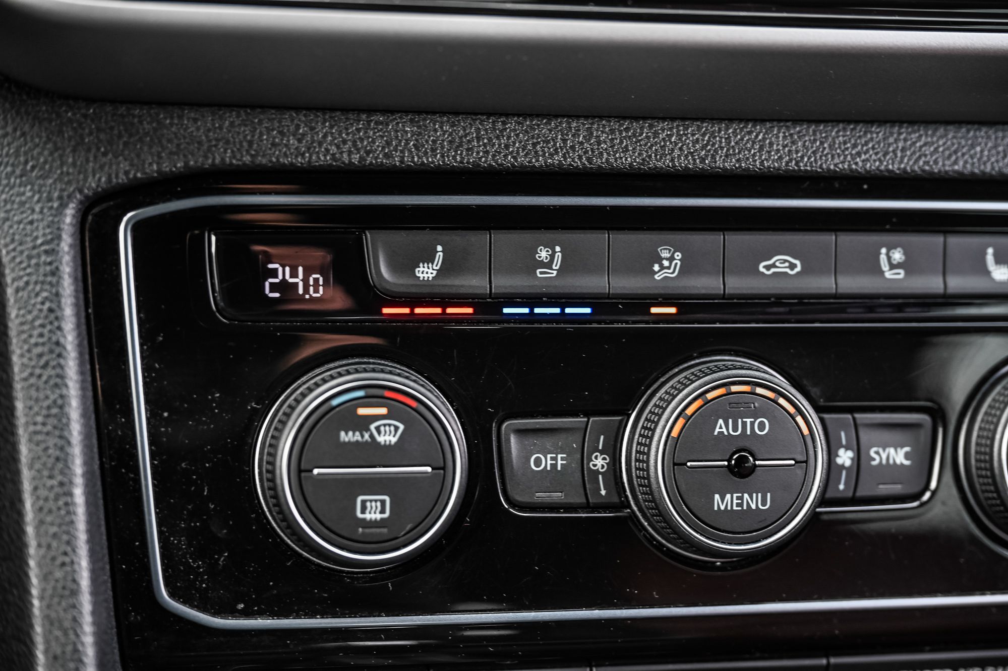 2022 Volkswagen Atlas Cross Sport in Saint-Bruno-de-Montarville, Quebec