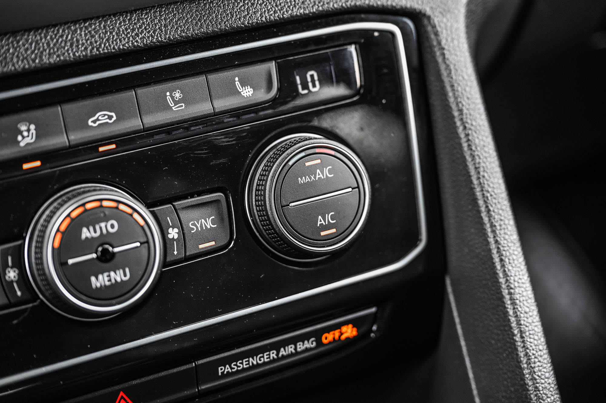 2023 Volkswagen Atlas Cross Sport in Saint-Bruno-de-Montarville, Quebec