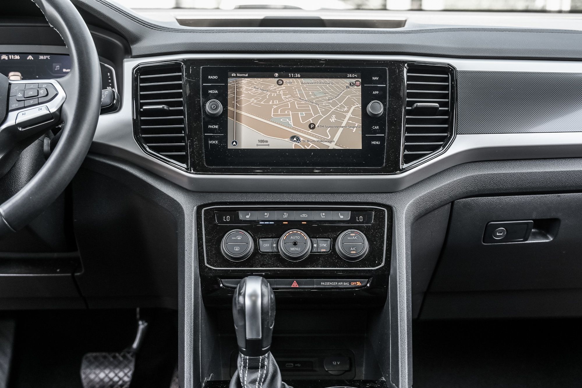 Volkswagen Atlas Cross Sport  2023 à Saint-Bruno-de-Montarville, Québec