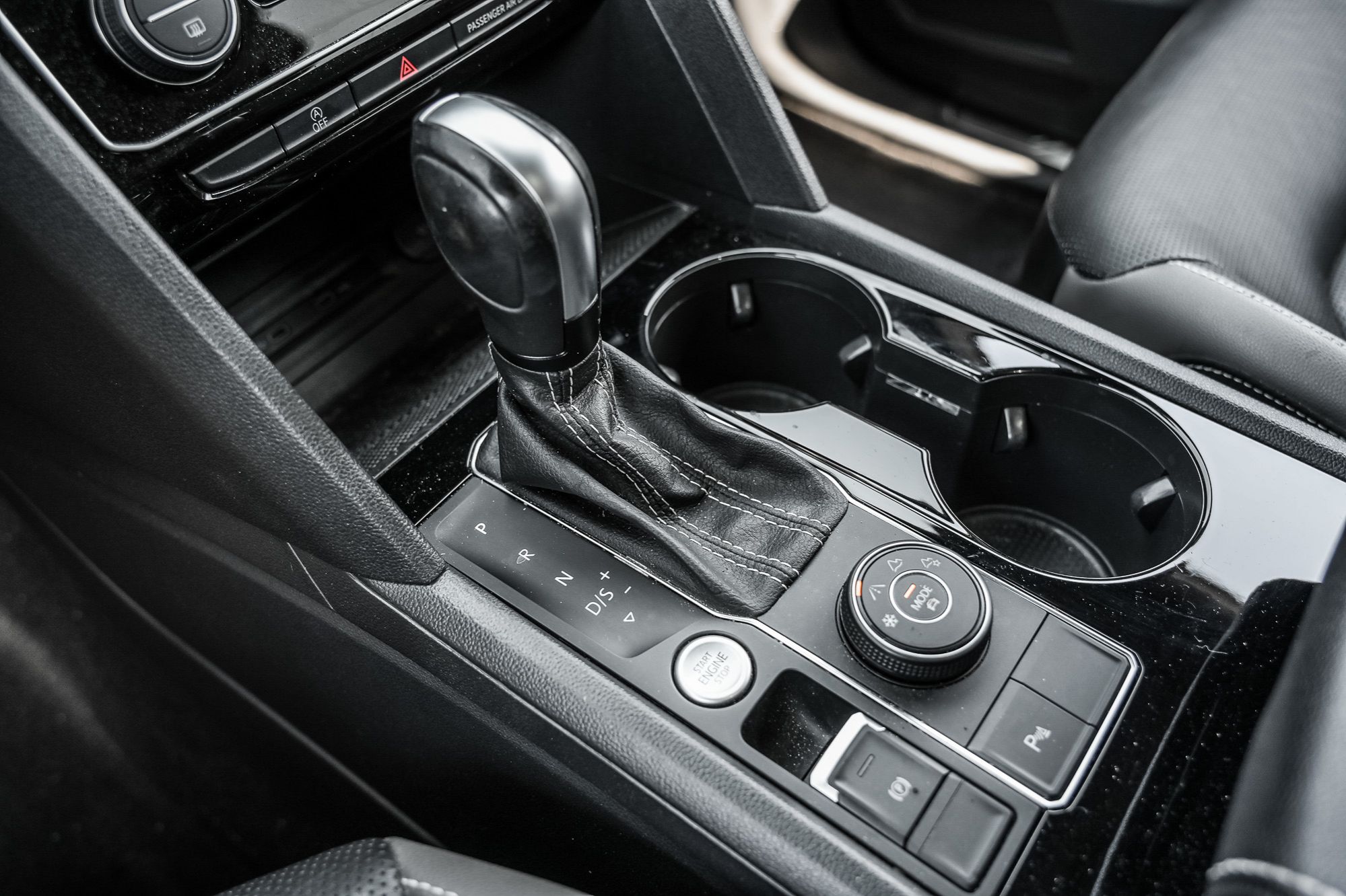 Volkswagen Atlas Cross Sport  2023 à Saint-Bruno-de-Montarville, Québec