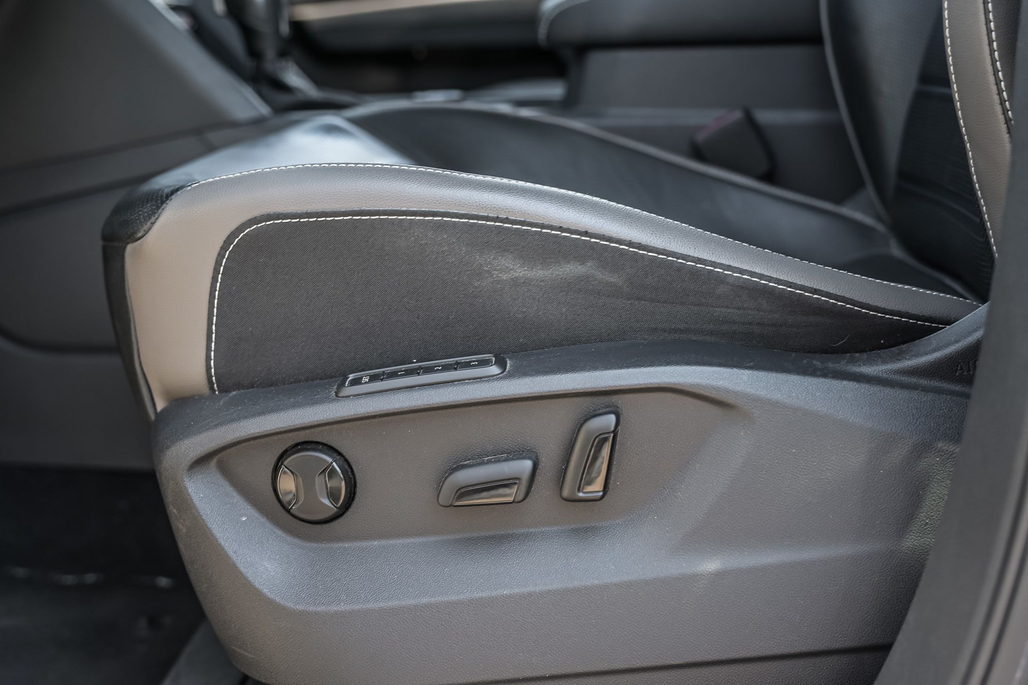 Volkswagen Atlas Cross Sport  2023 à Saint-Bruno-de-Montarville, Québec