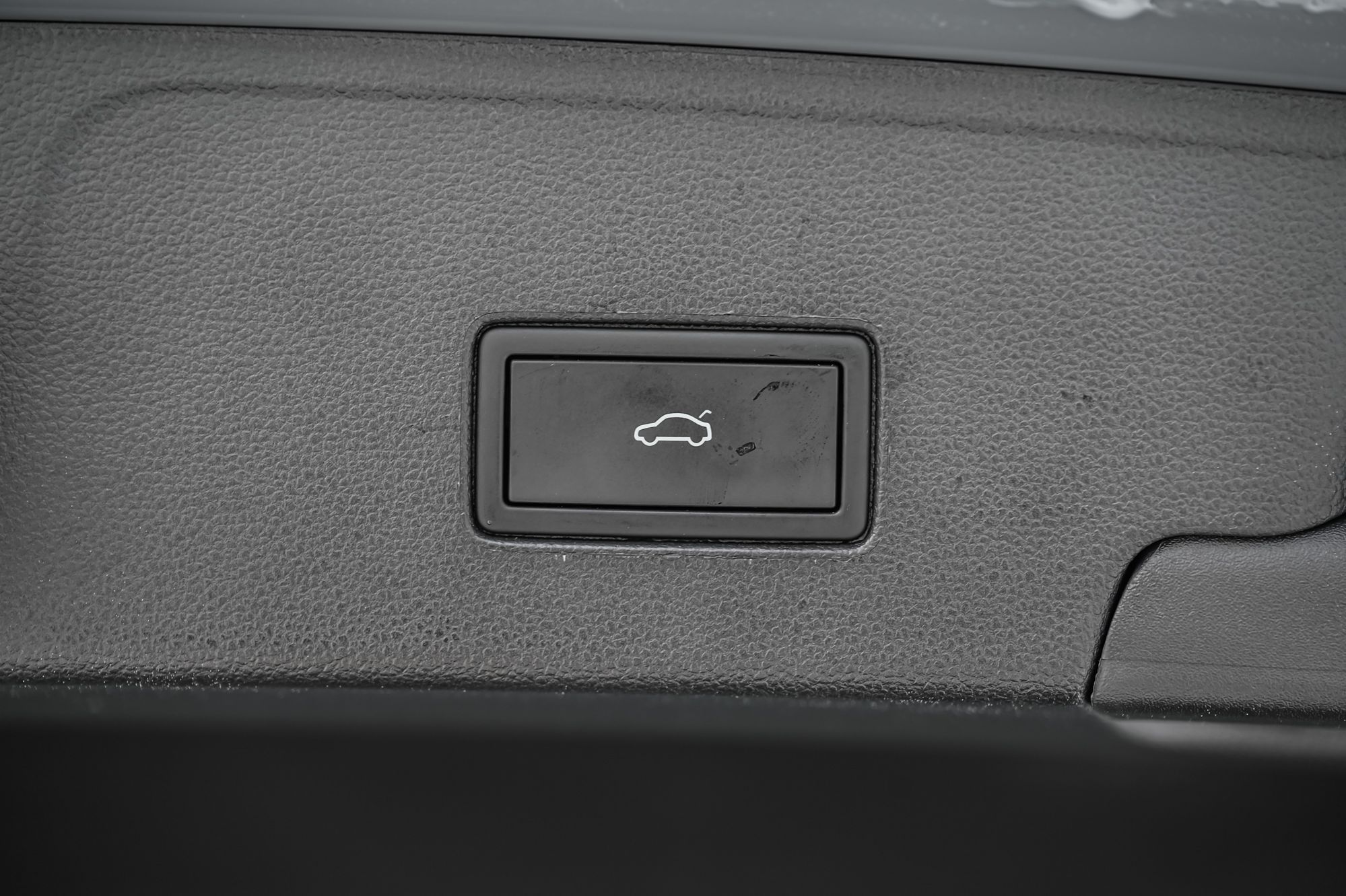 Volkswagen Atlas Cross Sport  2024 à Saint-Bruno-de-Montarville, Québec