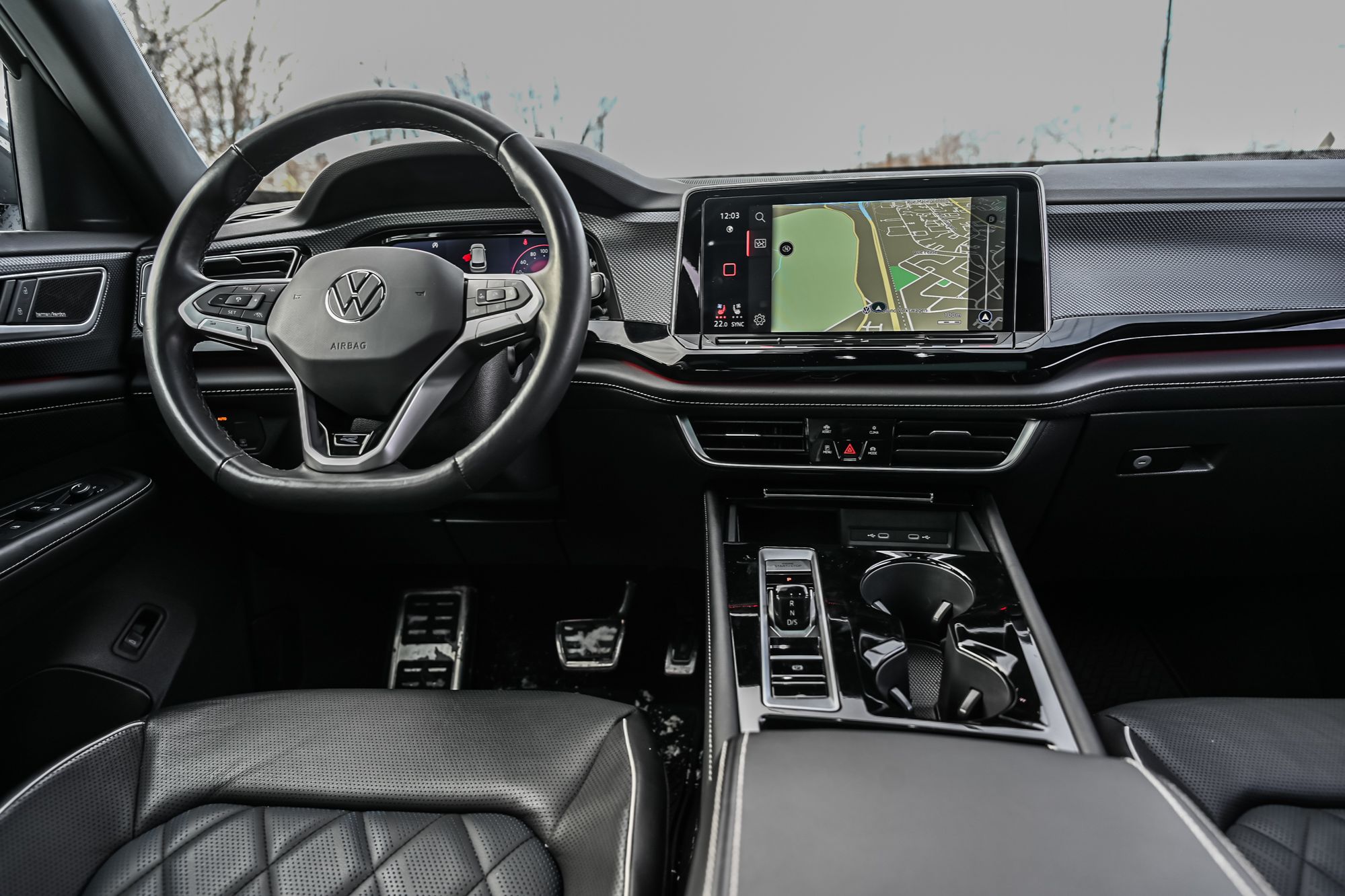 Volkswagen Atlas Cross Sport  2024 à Saint-Bruno-de-Montarville, Québec