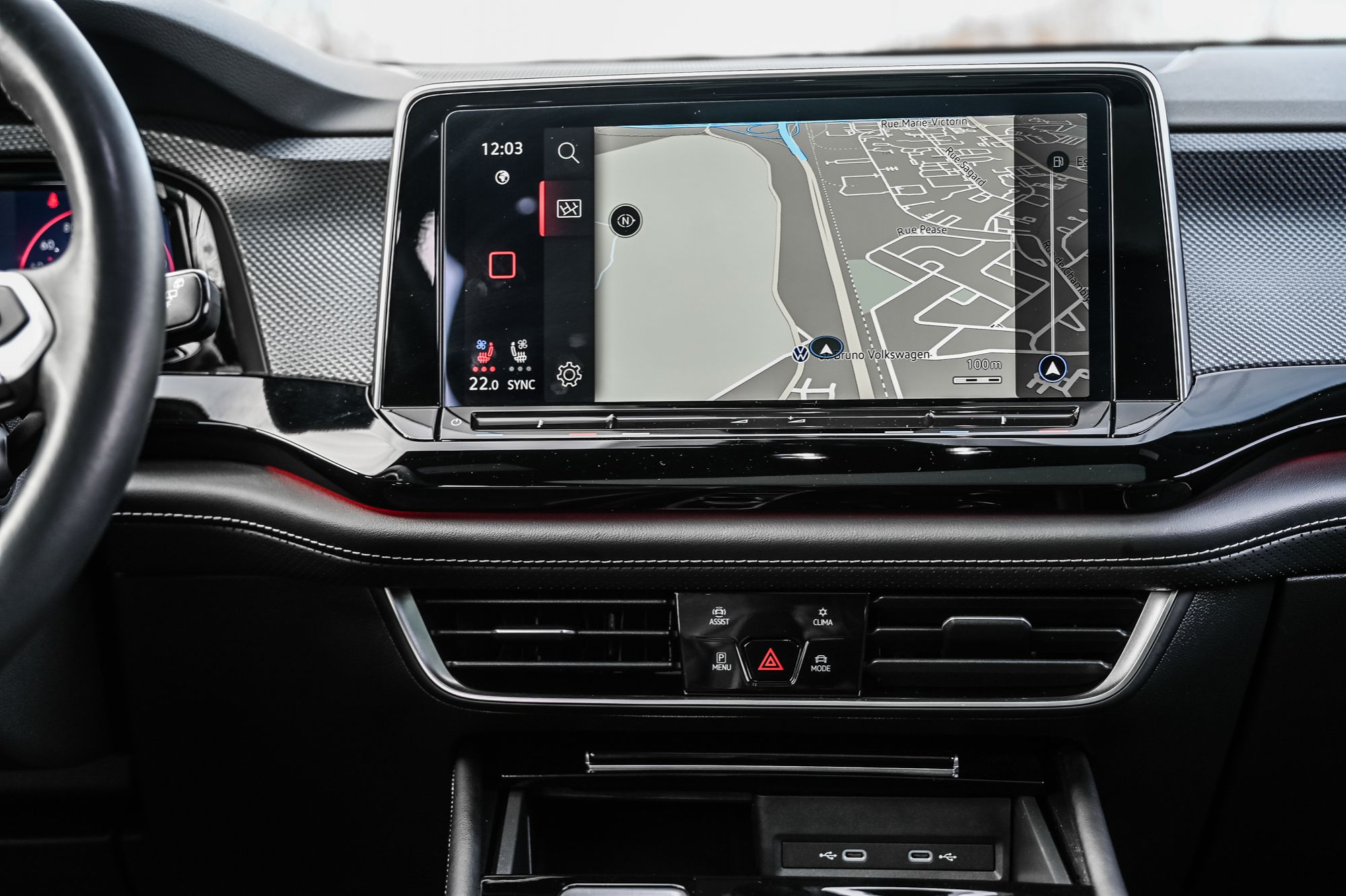 Volkswagen Atlas Cross Sport  2024 à Saint-Bruno-de-Montarville, Québec