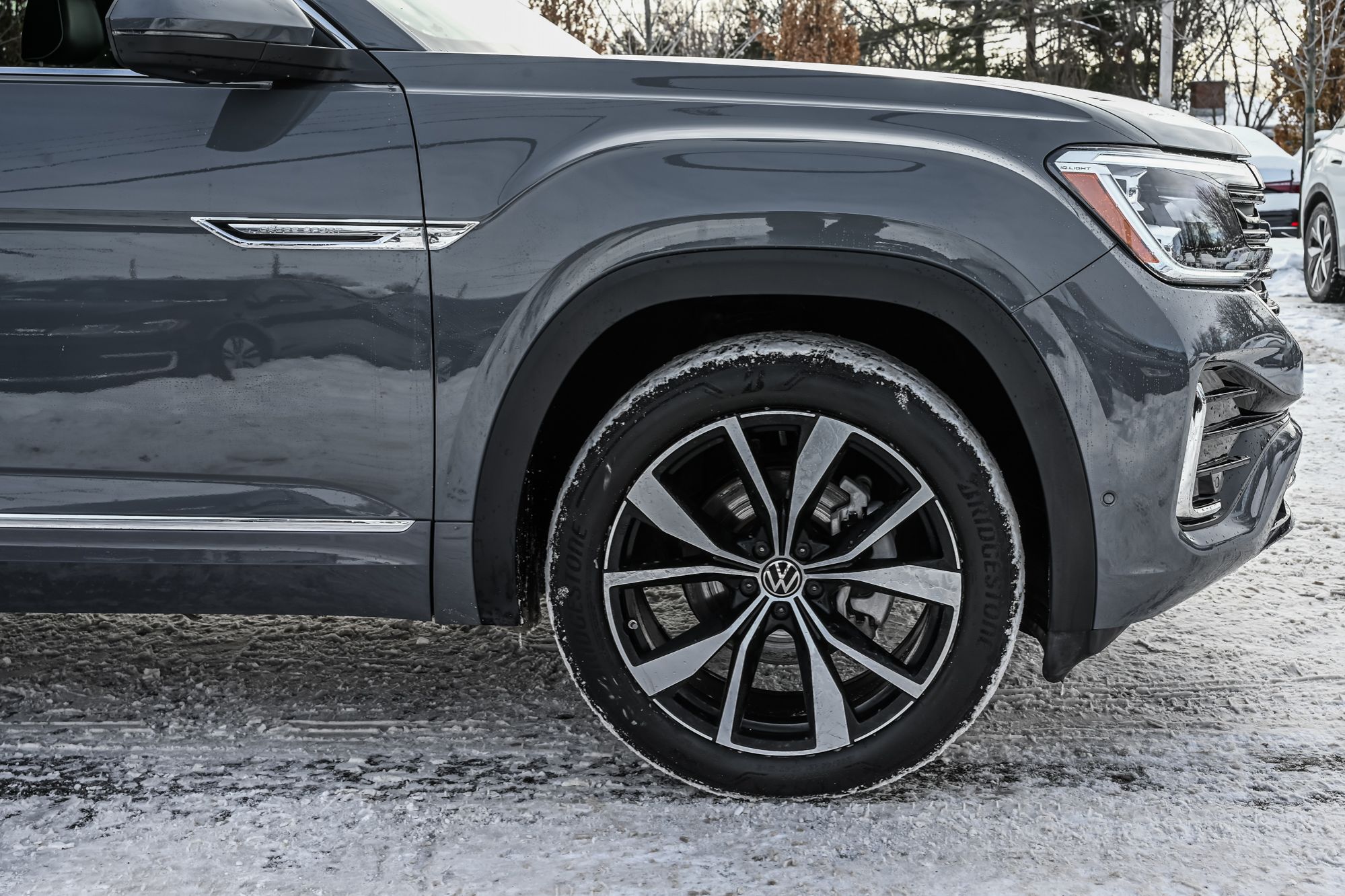 Volkswagen Atlas Cross Sport  2024 à Saint-Bruno-de-Montarville, Québec