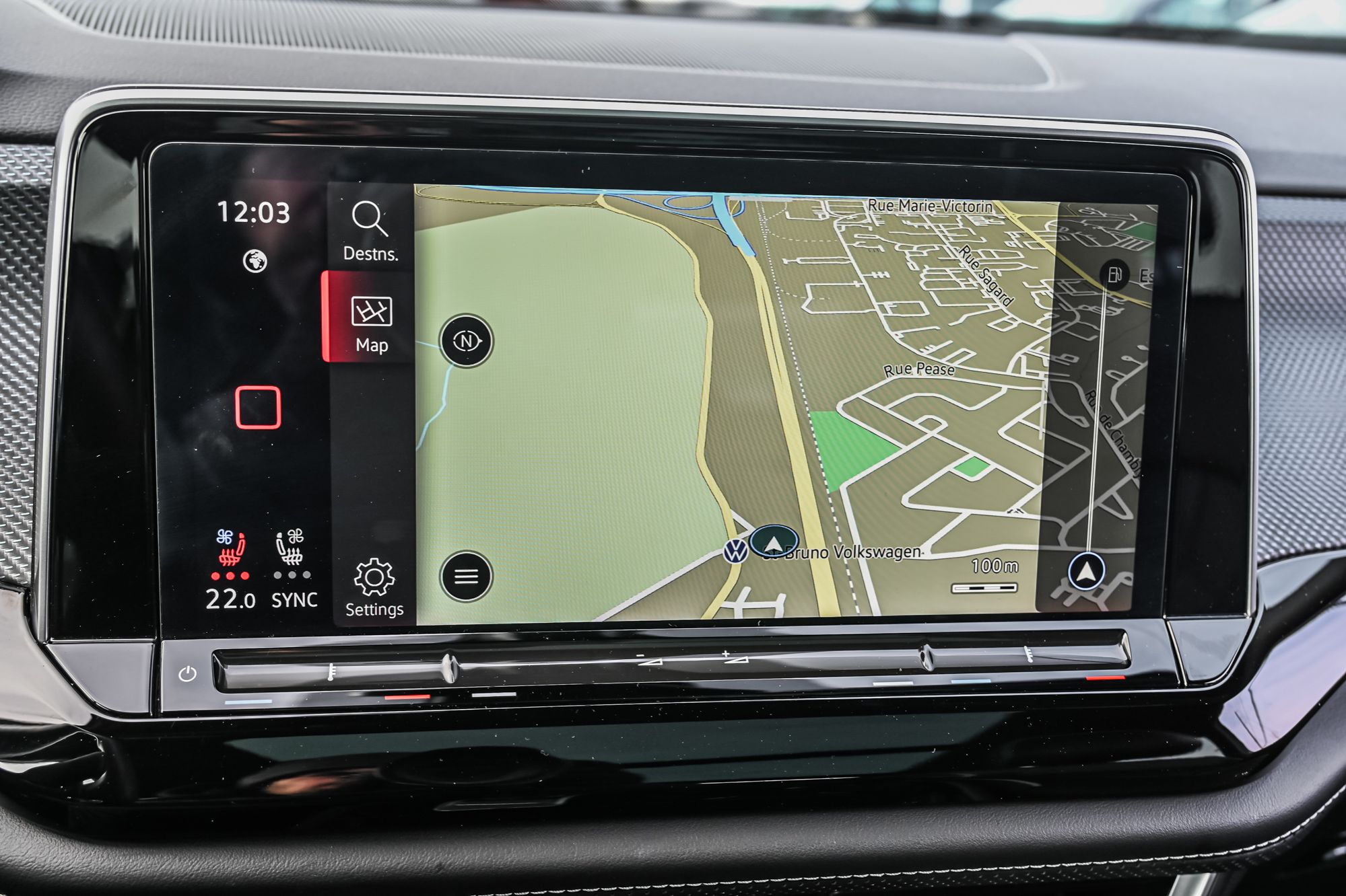 Volkswagen Atlas Cross Sport  2024 à Saint-Bruno-de-Montarville, Québec