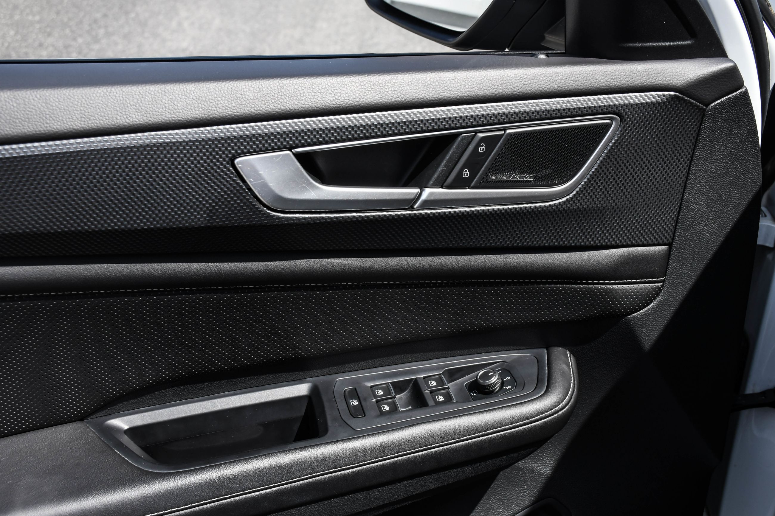 Volkswagen Atlas Cross Sport  2024 à Saint-Bruno-de-Montarville, Québec