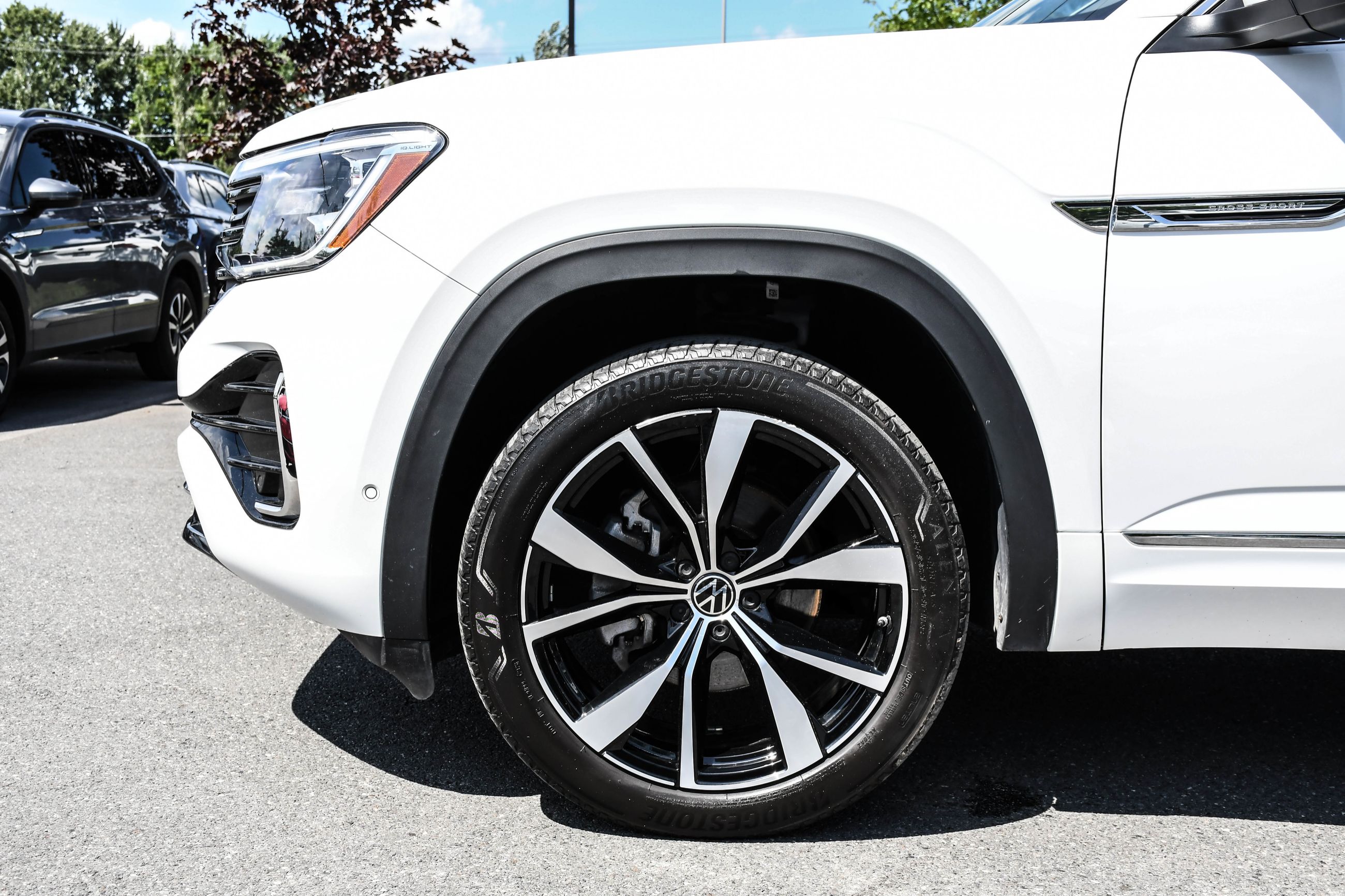 Volkswagen Atlas Cross Sport  2024 à Saint-Bruno-de-Montarville, Québec