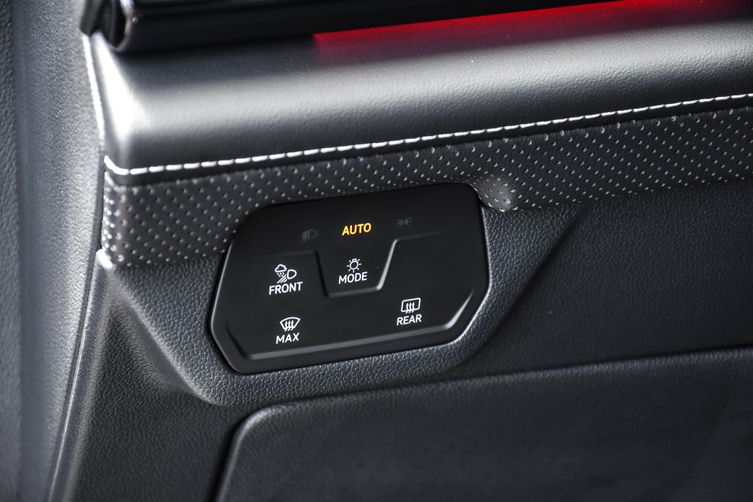 Volkswagen Atlas Cross Sport  2024 à Saint-Bruno-de-Montarville, Québec