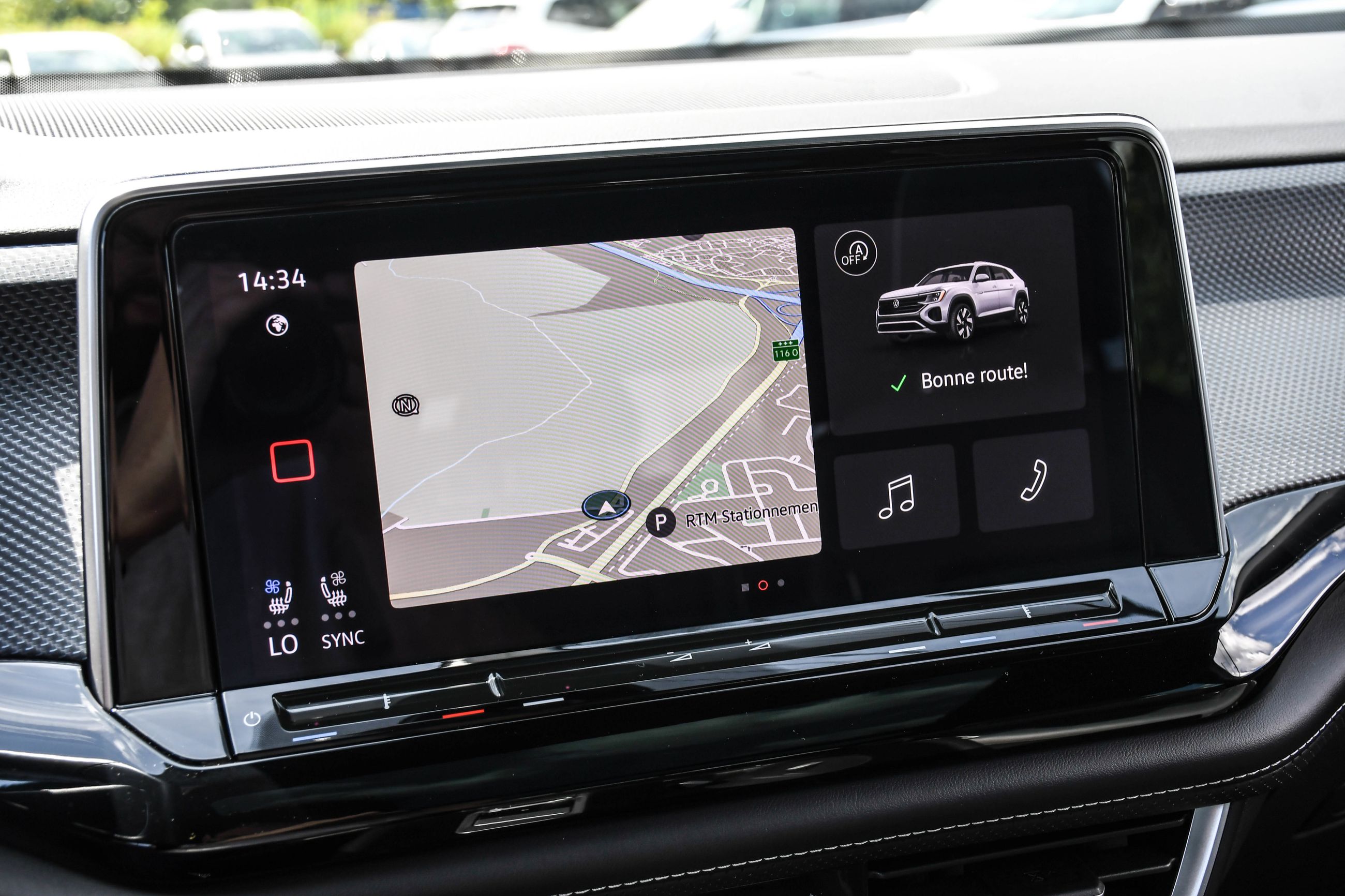 Volkswagen Atlas Cross Sport  2024 à Saint-Bruno-de-Montarville, Québec