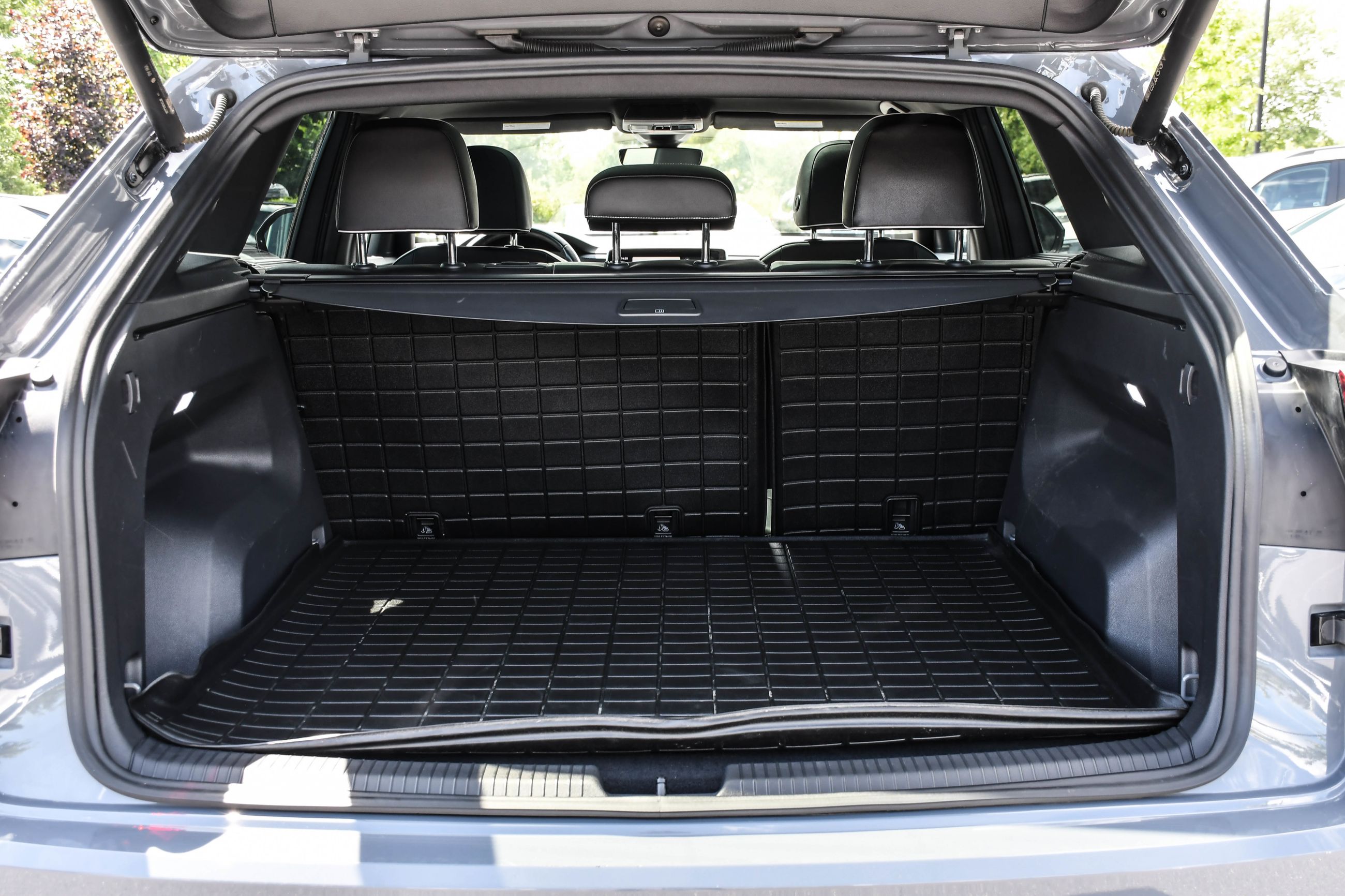 Volkswagen Atlas Cross Sport  2024 à Saint-Bruno-de-Montarville, Québec