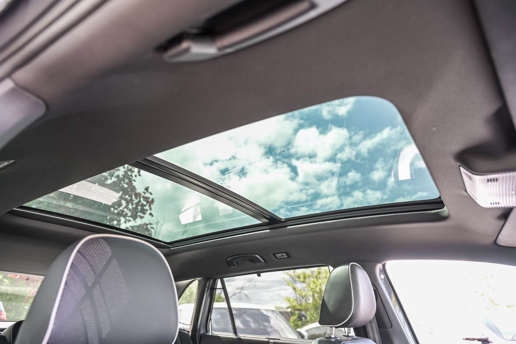 2025 Volkswagen Atlas Cross Sport in Saint-Bruno-de-Montarville, Quebec