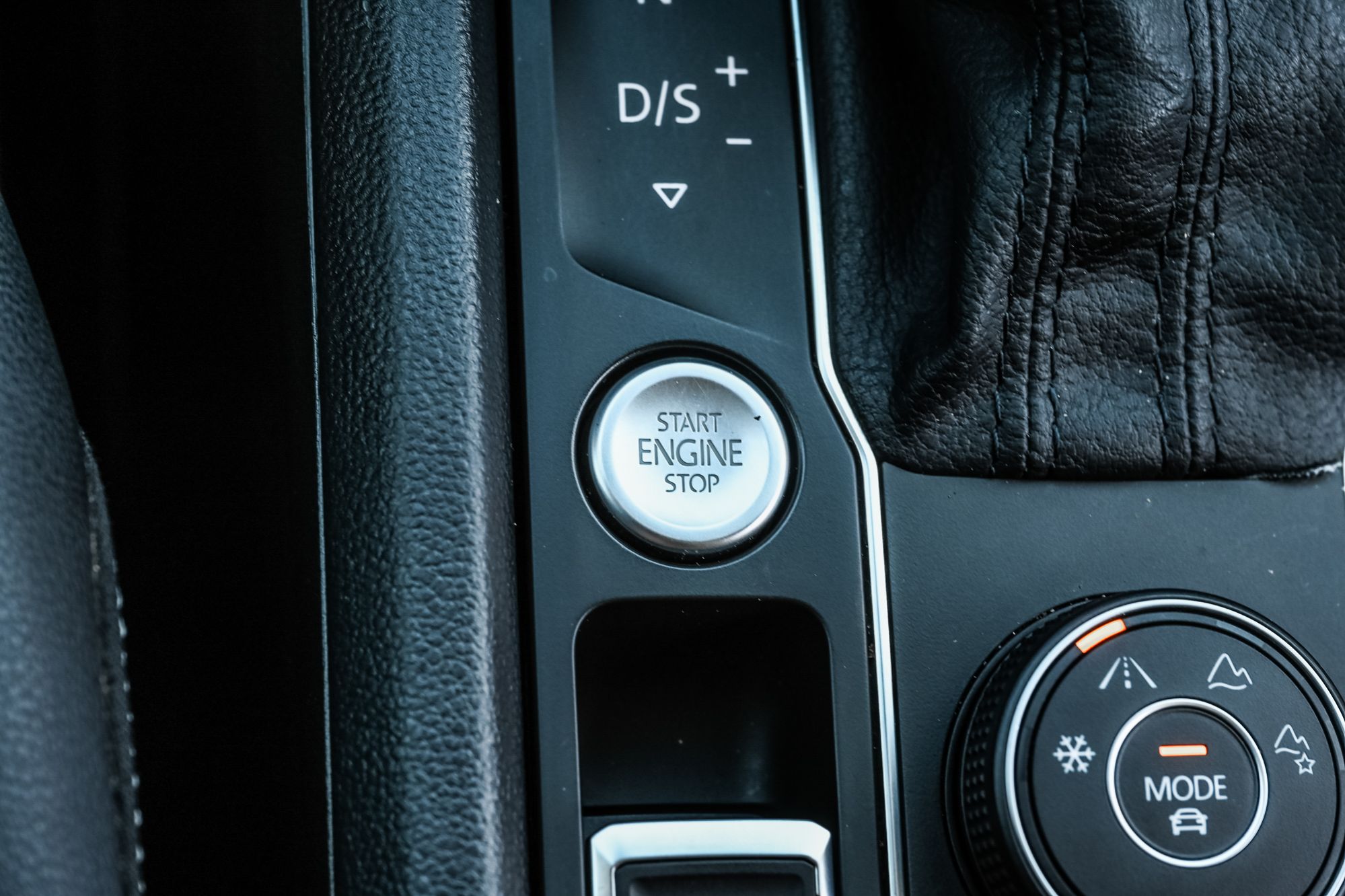 2021 Volkswagen Atlas in Saint-Bruno-de-Montarville, Quebec